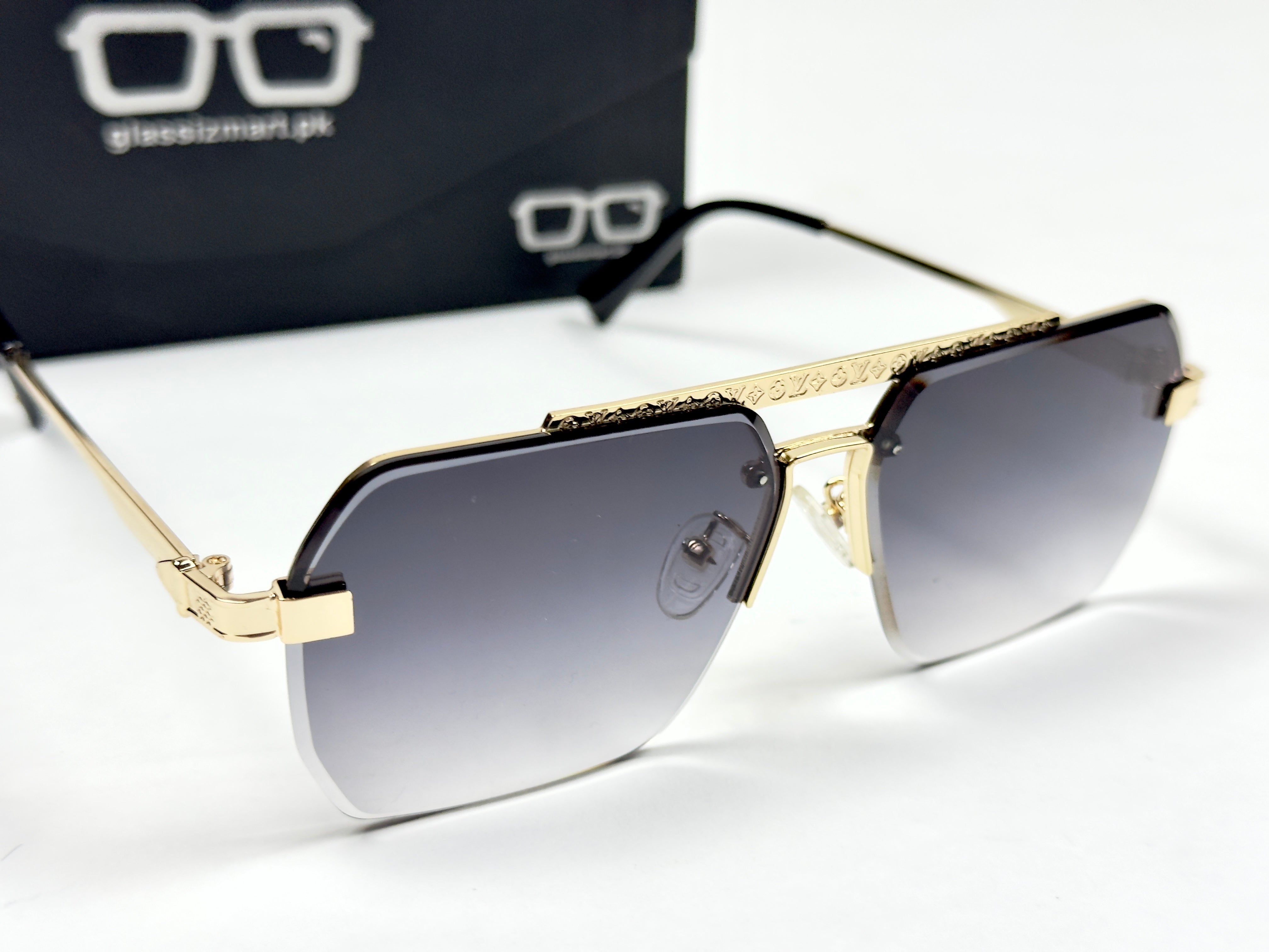 Louis Vuitton – 2A71 – 56 – Black Gradient– Metal - Sunglasses – Unisex