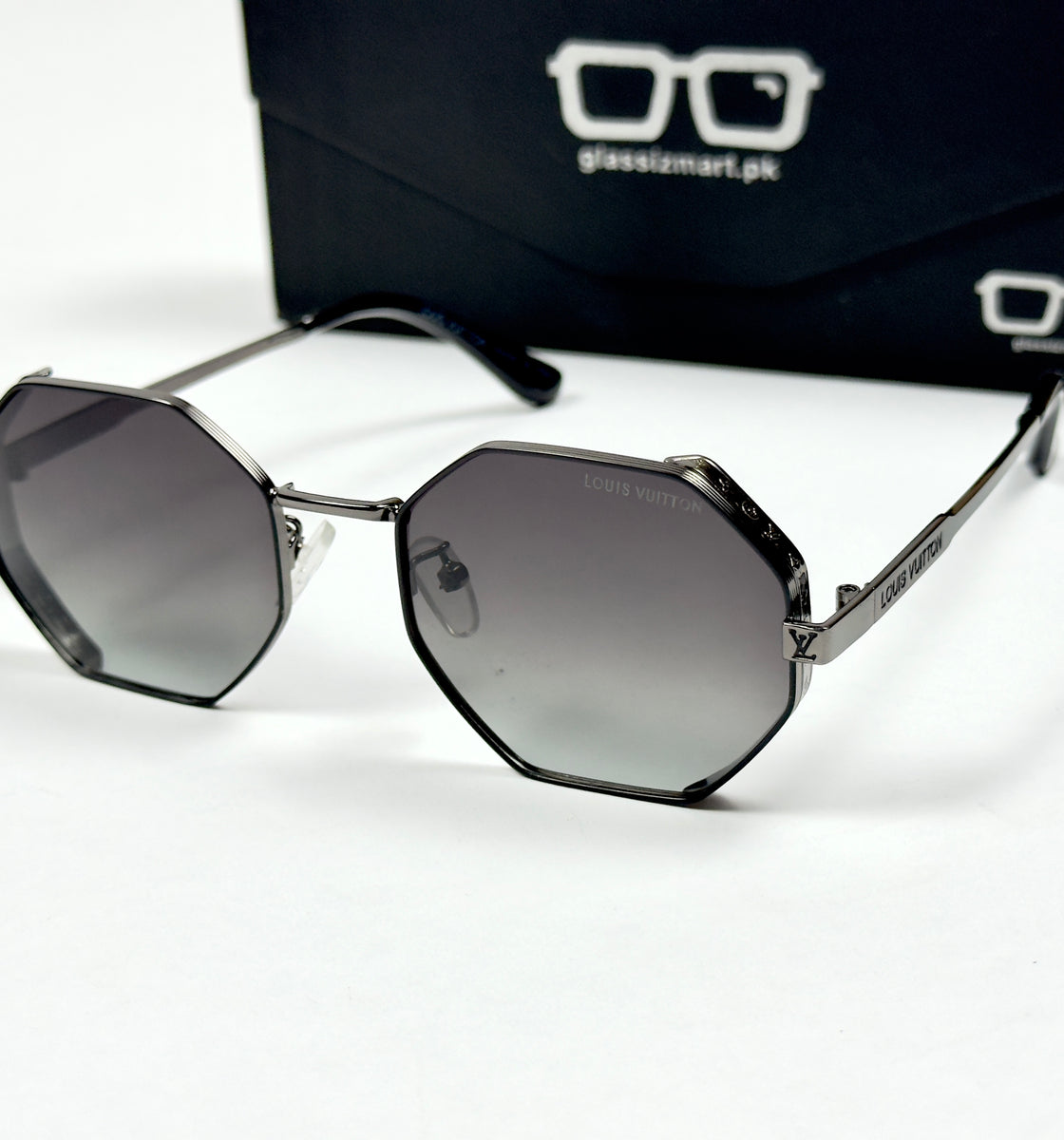 Louis Vuitton – 1938 – 57 – Green Gradient– Metal – Sunglasses – Ladies