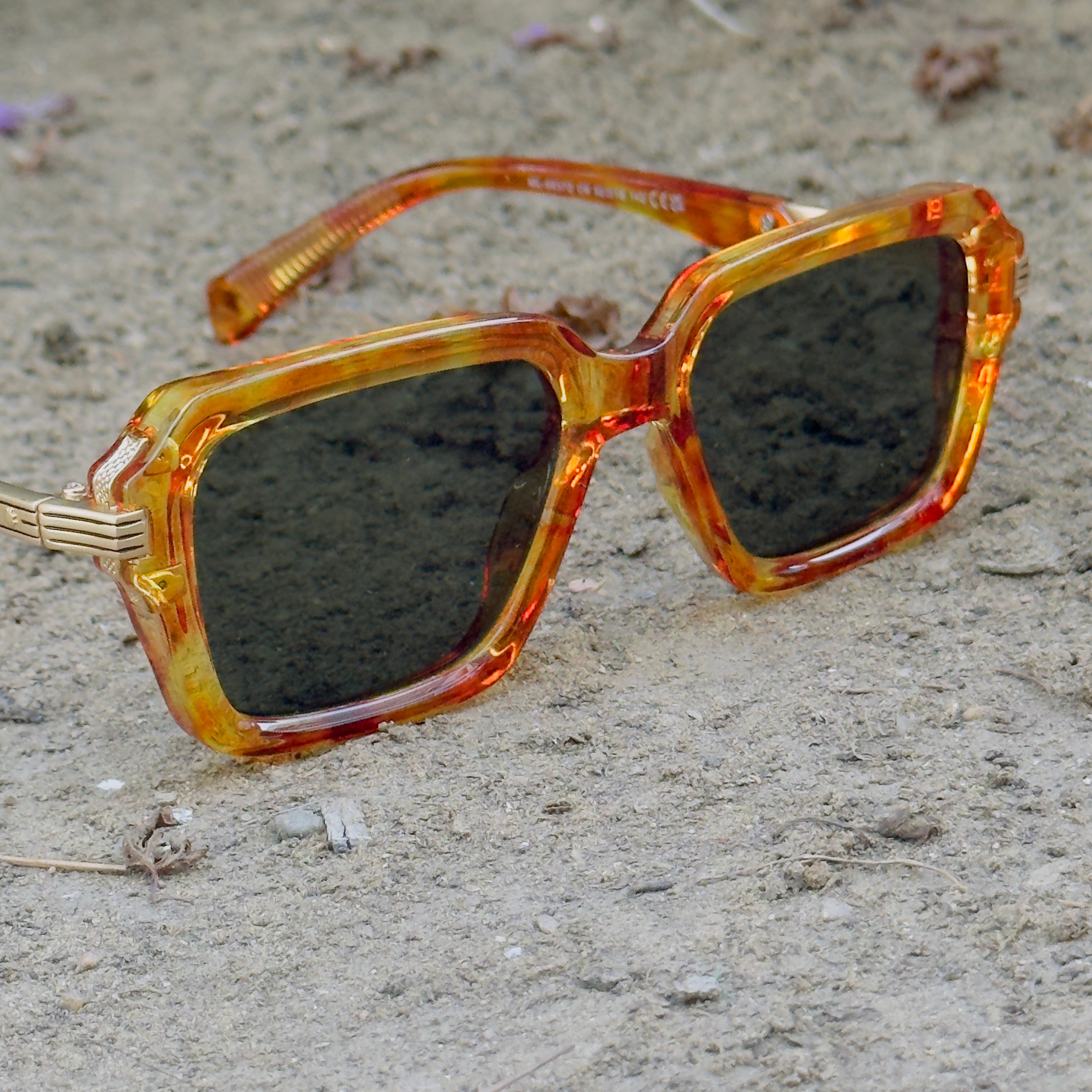 Marc Jacobs – 98372 – 52 – Tortoise Black – Acetate – Sunglasses – Unisex