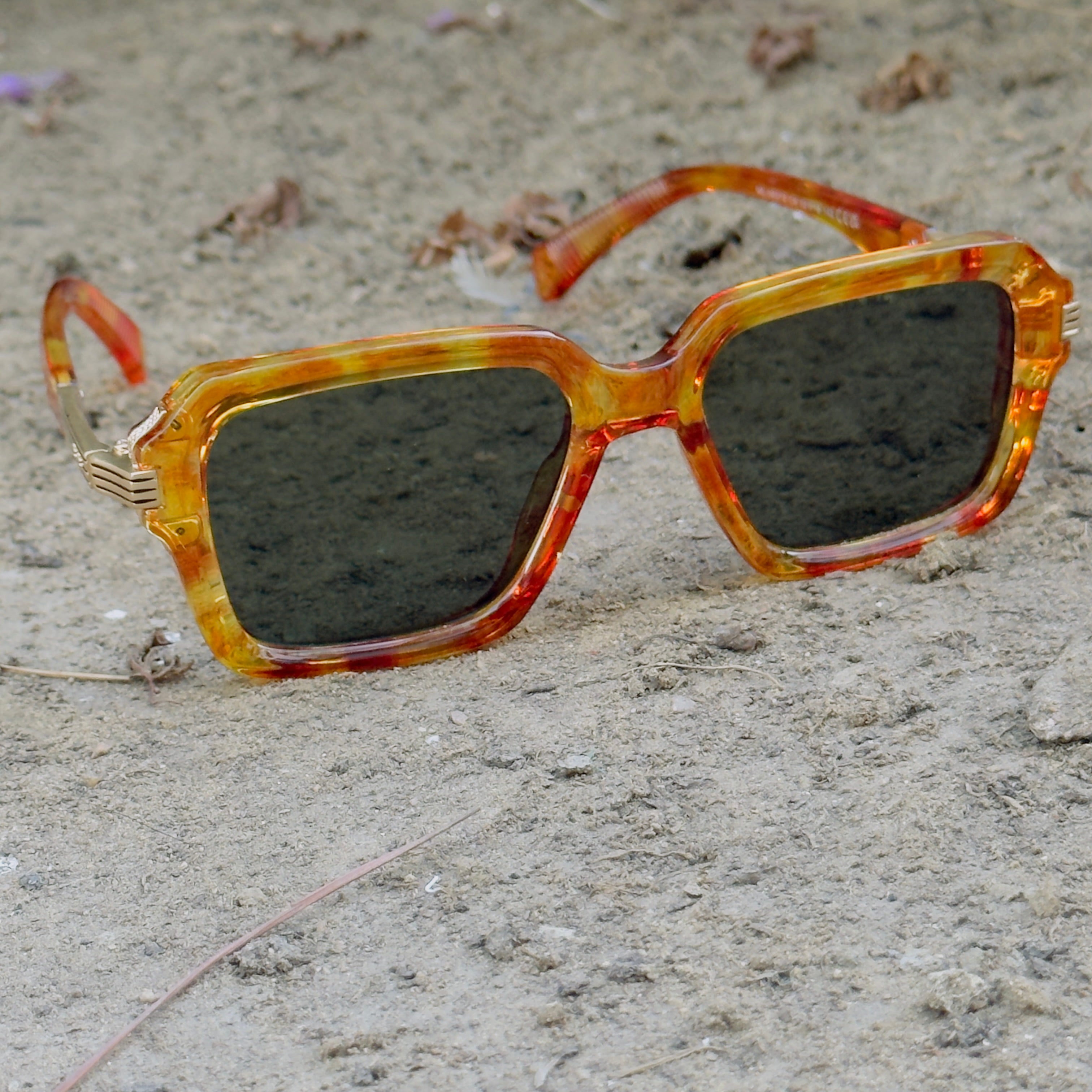 Marc Jacobs – 98372 – 52 – Tortoise Black – Acetate – Sunglasses – Unisex