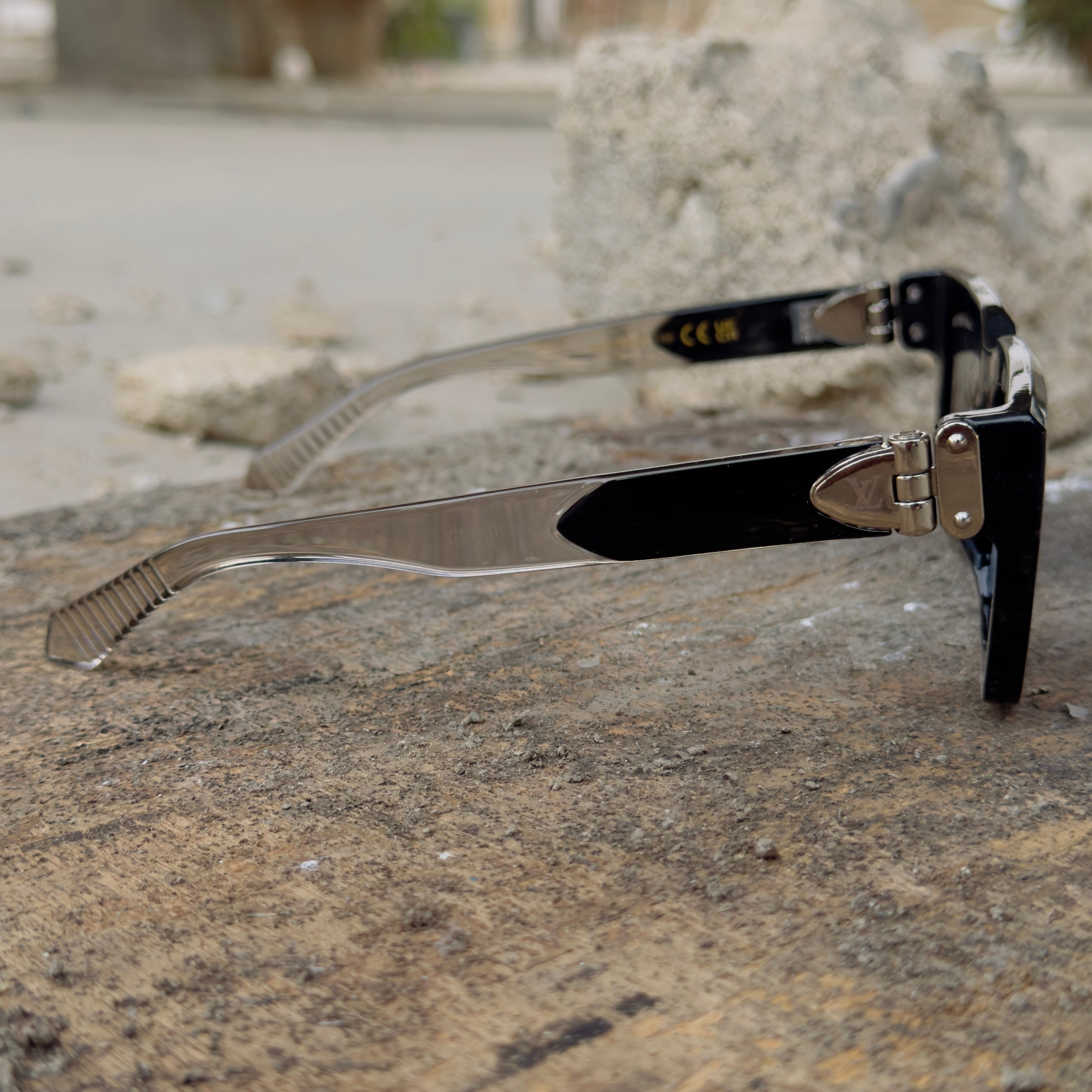 Louis Vuitton – 3490 – 52 – Black – Acetate – Sunglasses – Unisex