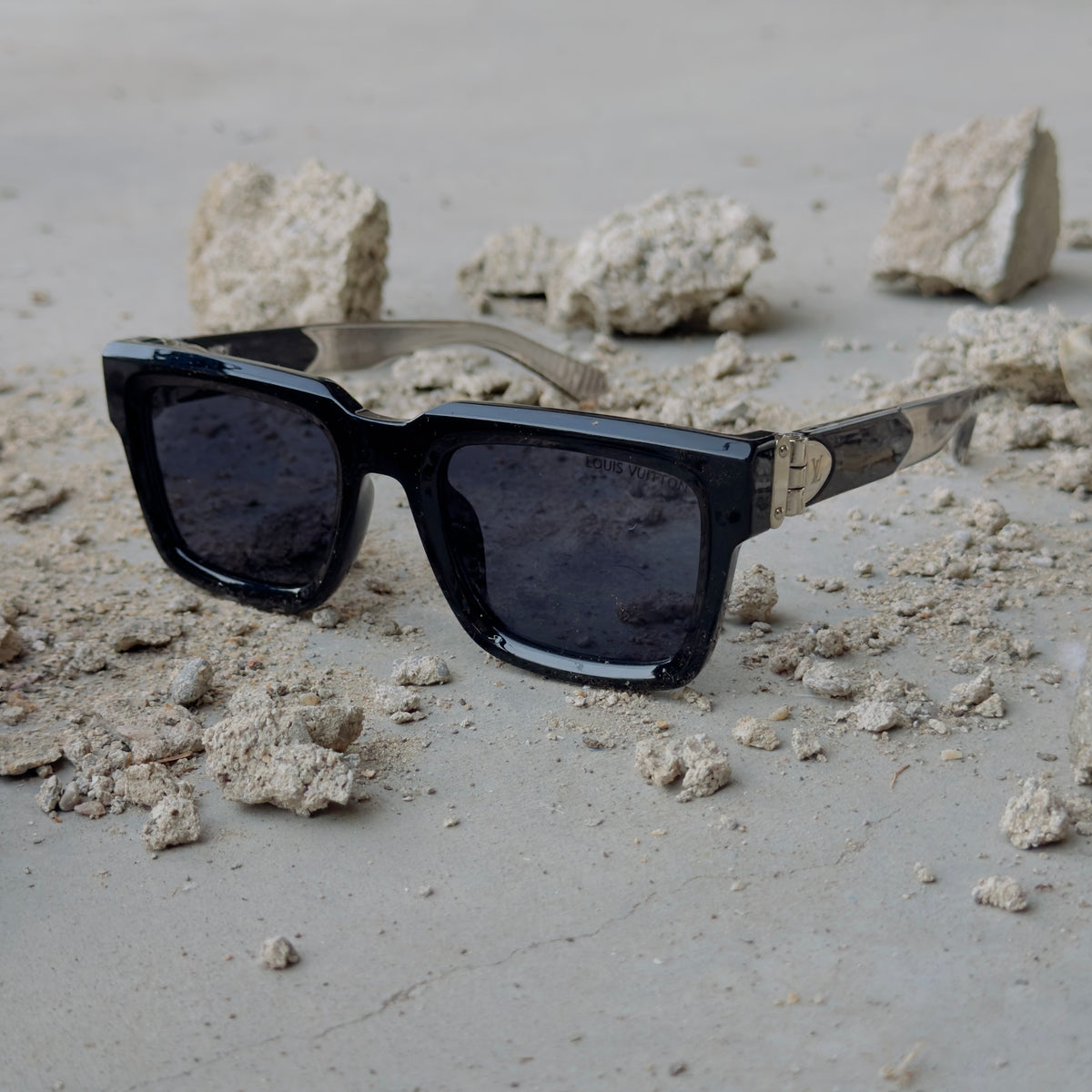 Louis Vuitton – 3490 – 52 – Black – Acetate – Sunglasses – Unisex