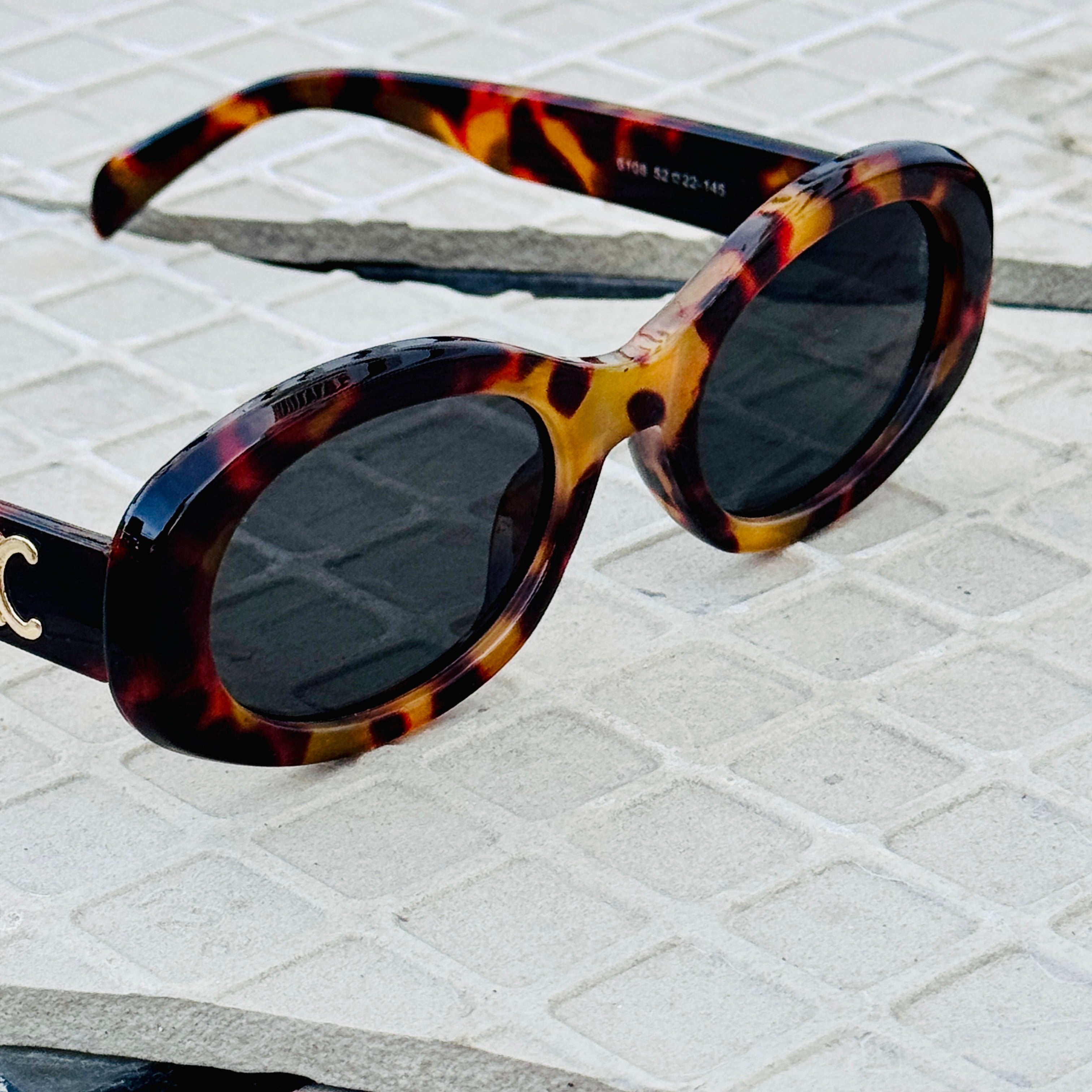 Celine – 40194 - 52 – Tortoise Black – Acetate - Sunglasses – Ladies