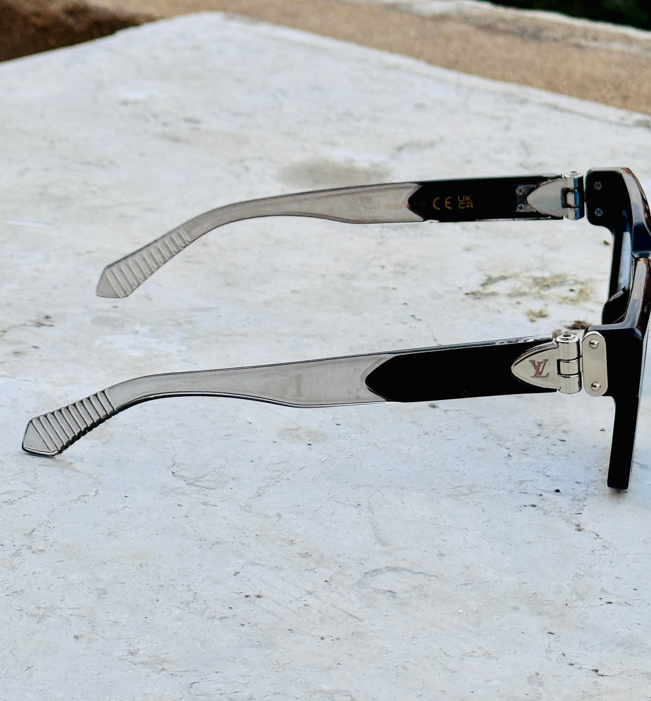 Louis Vuitton – 3490 – 52 – Black Blue – Acetate – Sunglasses – Unisex