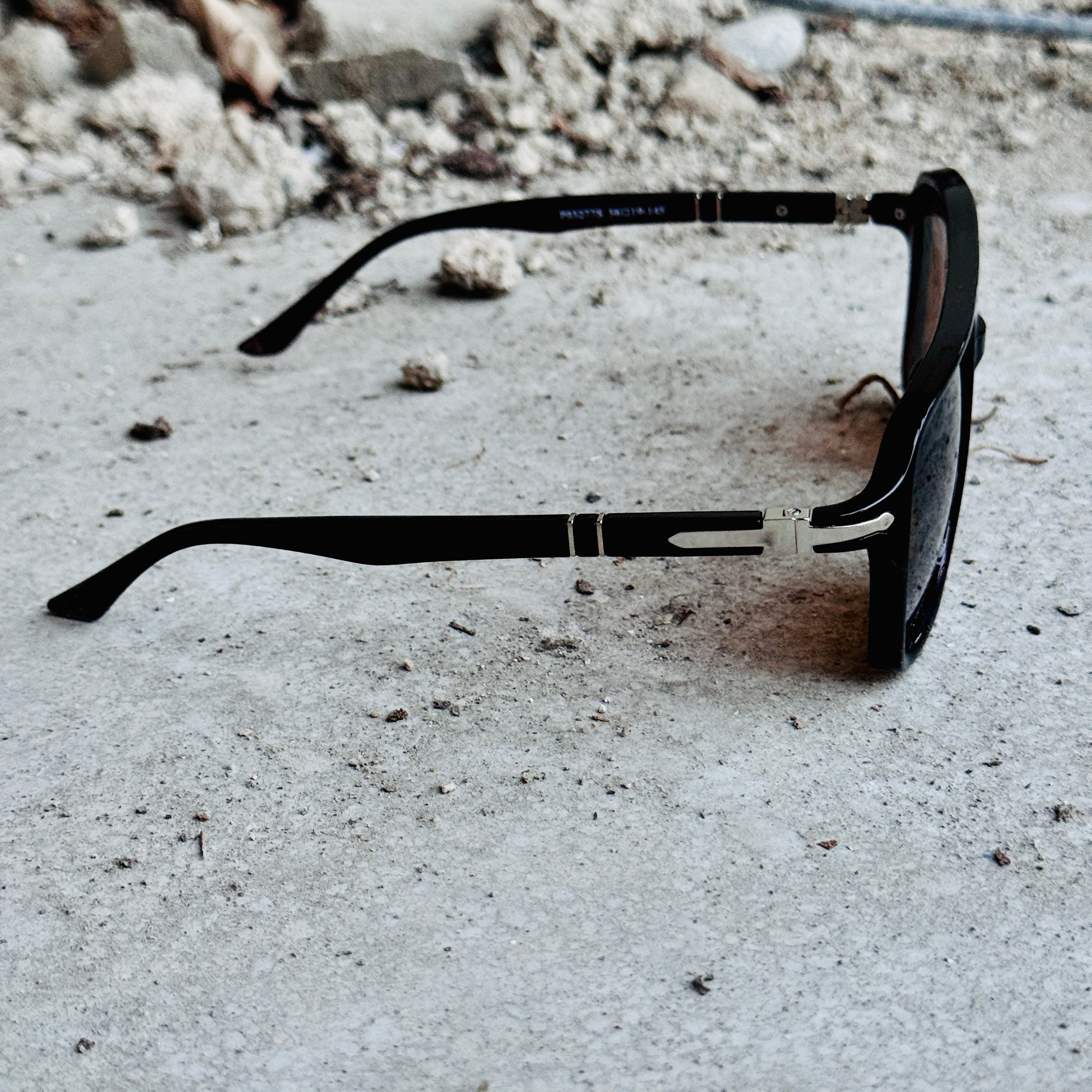 Persol – 3277 - 56 - Brown – Acetate - Sunglasses – Unisex