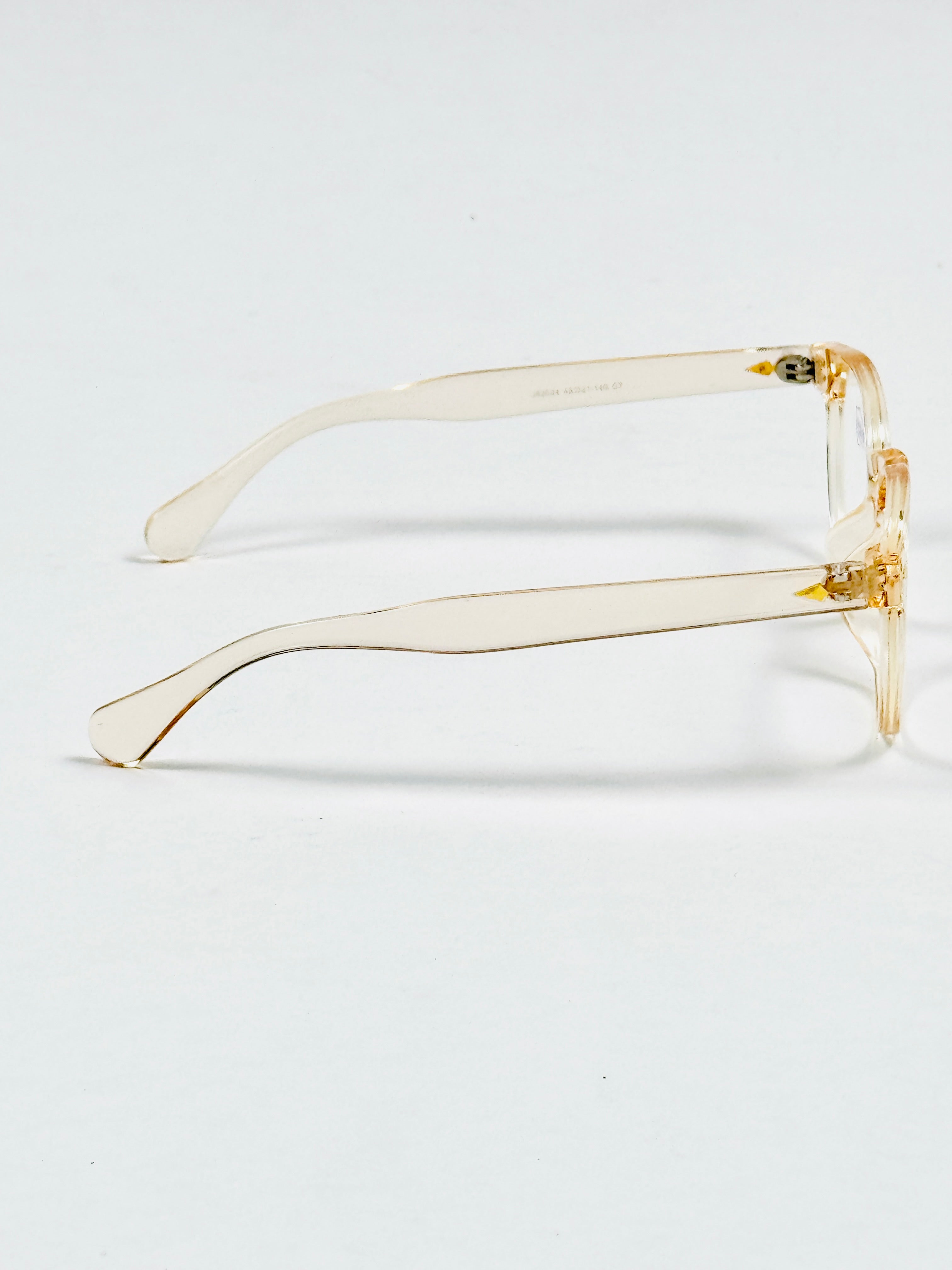 Dior – 52024 – 49 – Translucent –  Acetate - Optics – Unisex