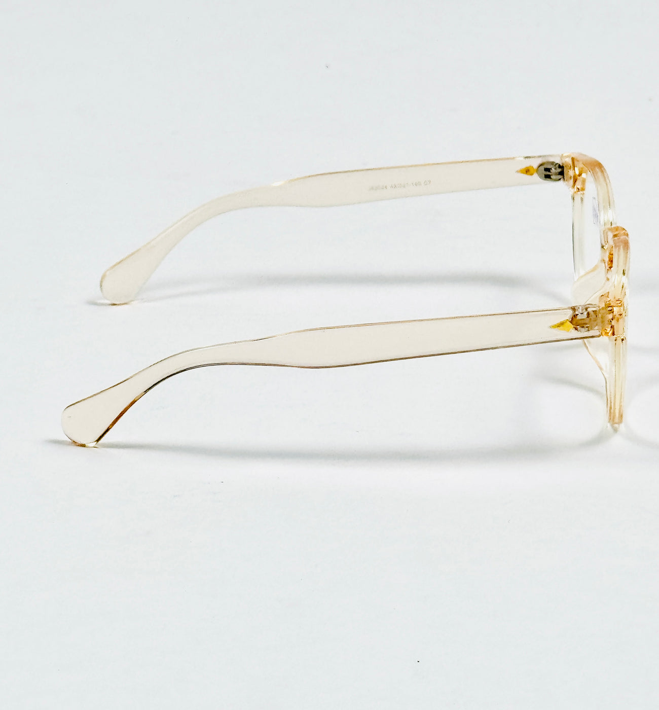Dior – 52024 – 49 – Translucent –  Acetate - Optics – Unisex