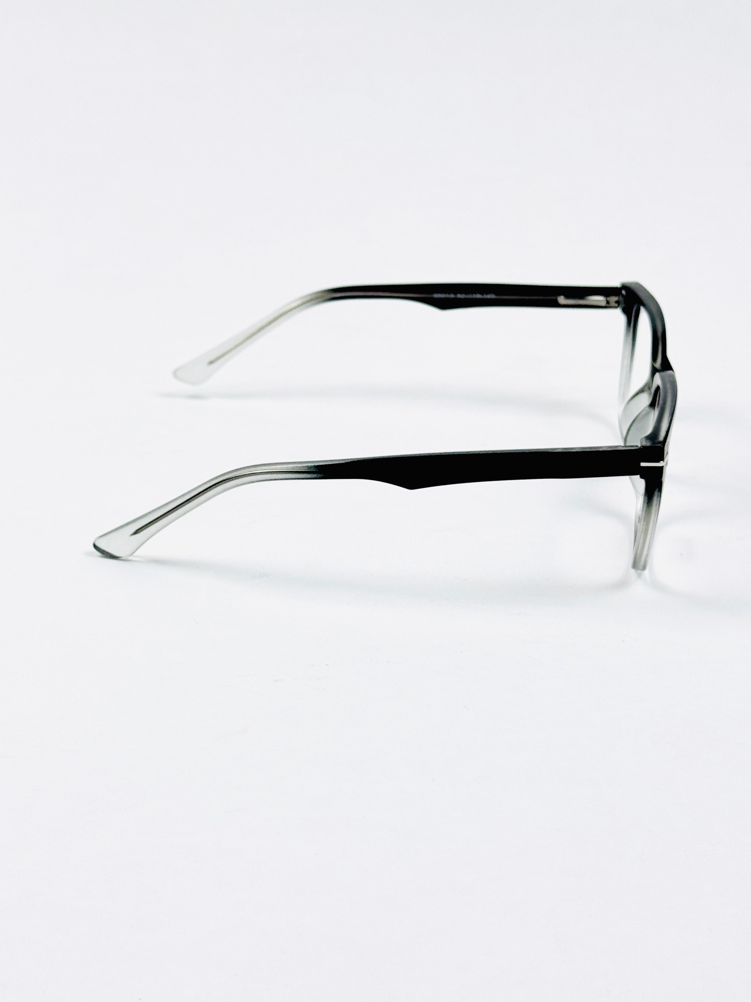 Tom Ford – 8013 – 52 - Translucent Black – Acetate  – Optics - Unisex
