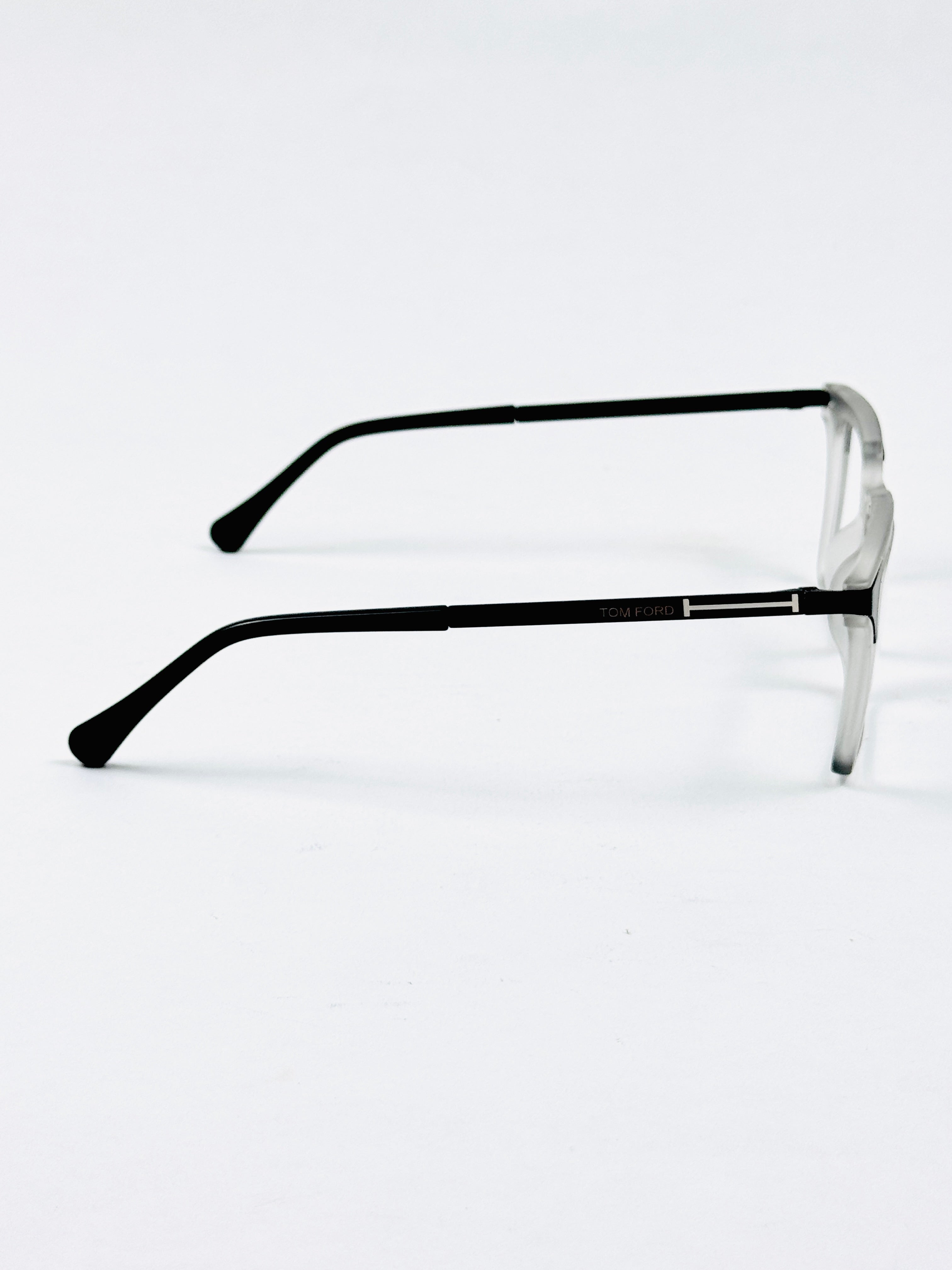 Tom Ford – 202414 – 49 - Translucent White – Metal - Acetate  – Optics - Unisex