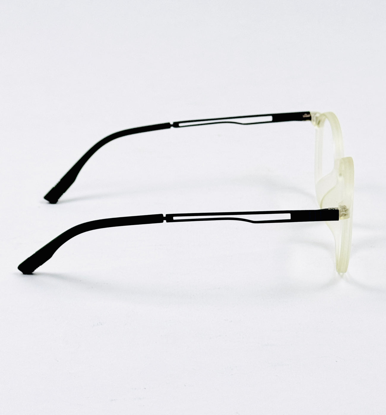Tumblr – 8619 – 48 - Translucent Black – Metal - Acetate  – Optics - Unisex