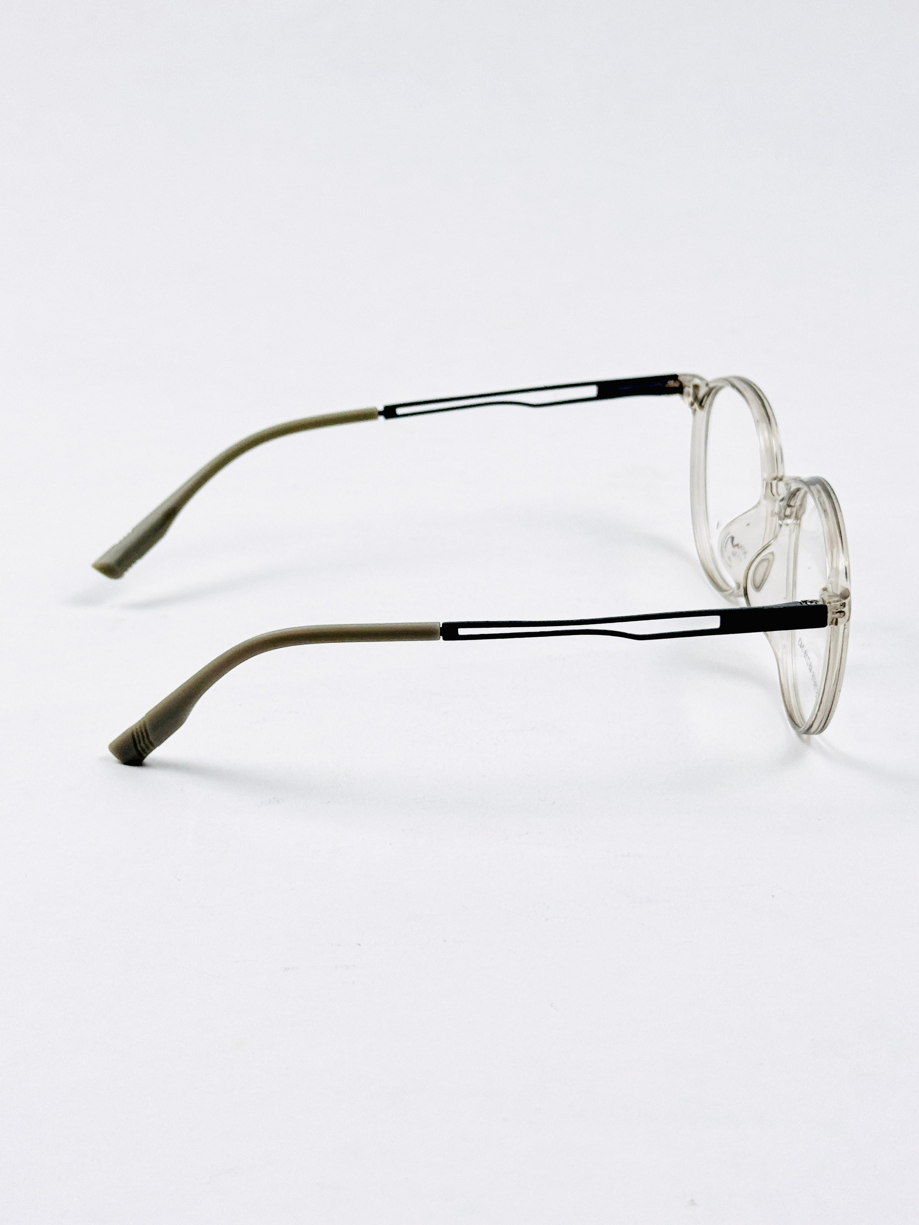Tumblr – 8619 – 48 - Translucent Grey – Metal - Acetate  – Optics - Unisex