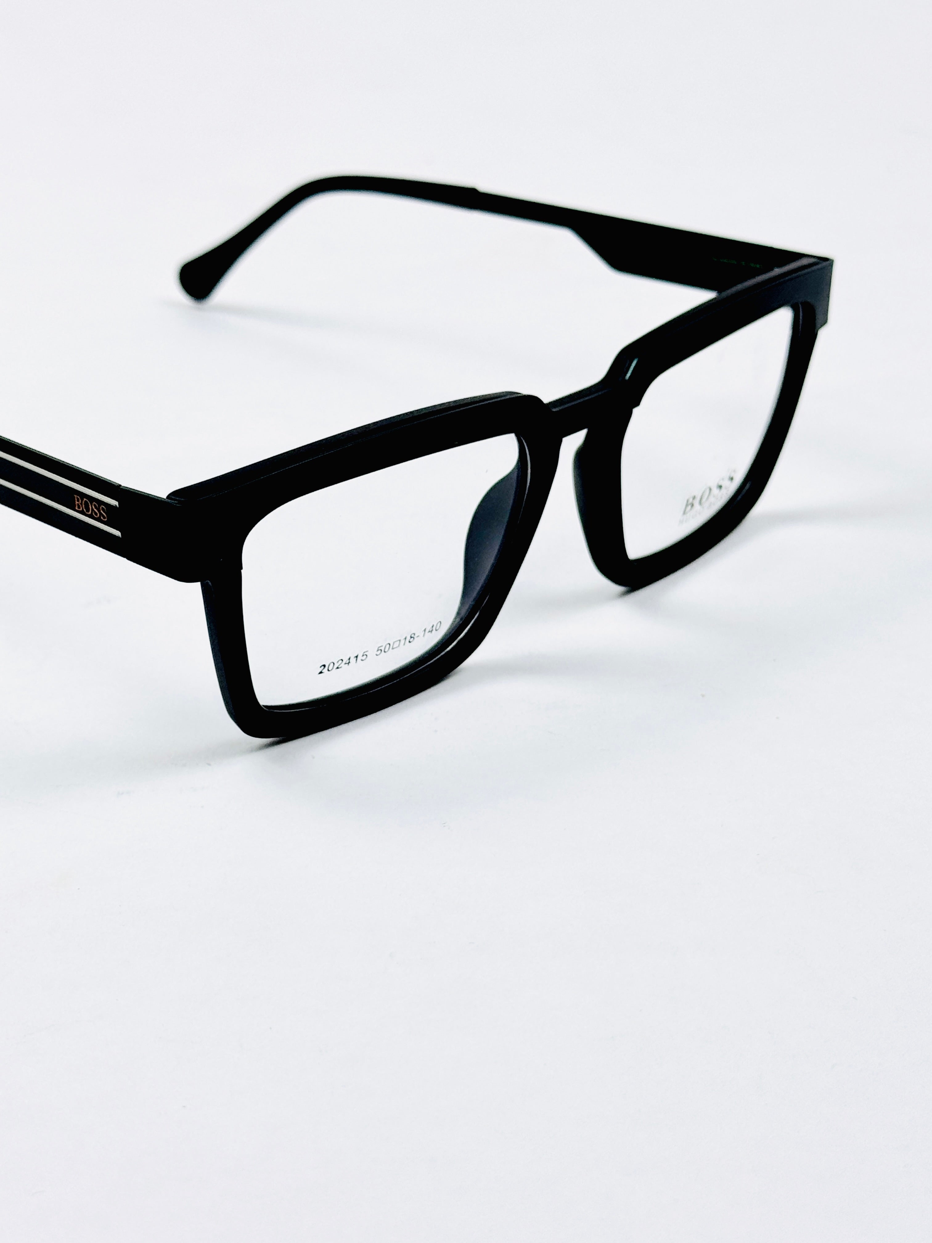 Boss – 202415 – 50 - Black – Metal - Acetate  – Optics - Unisex