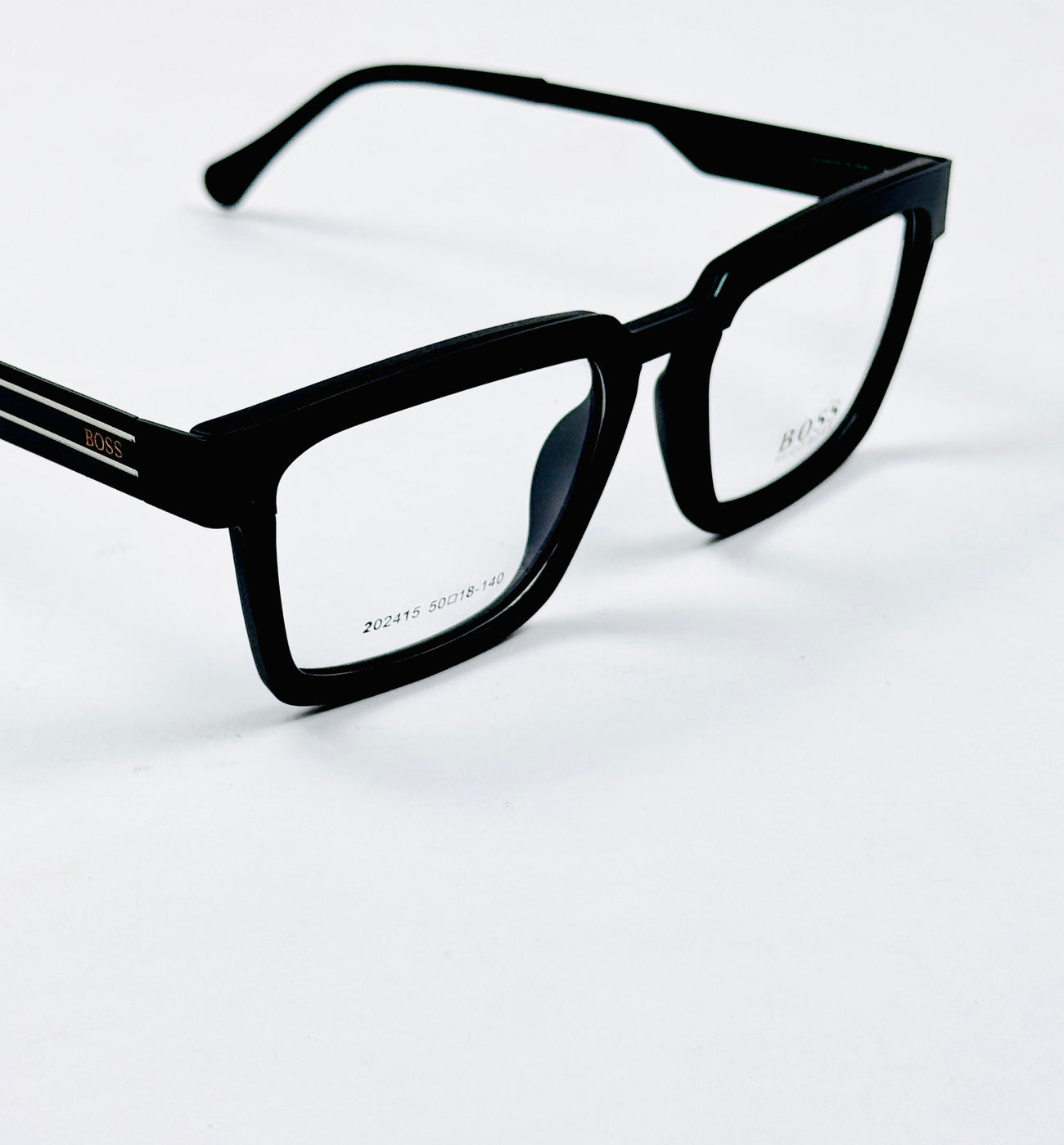 Boss – 202415 – 50 - Black – Metal - Acetate  – Optics - Unisex