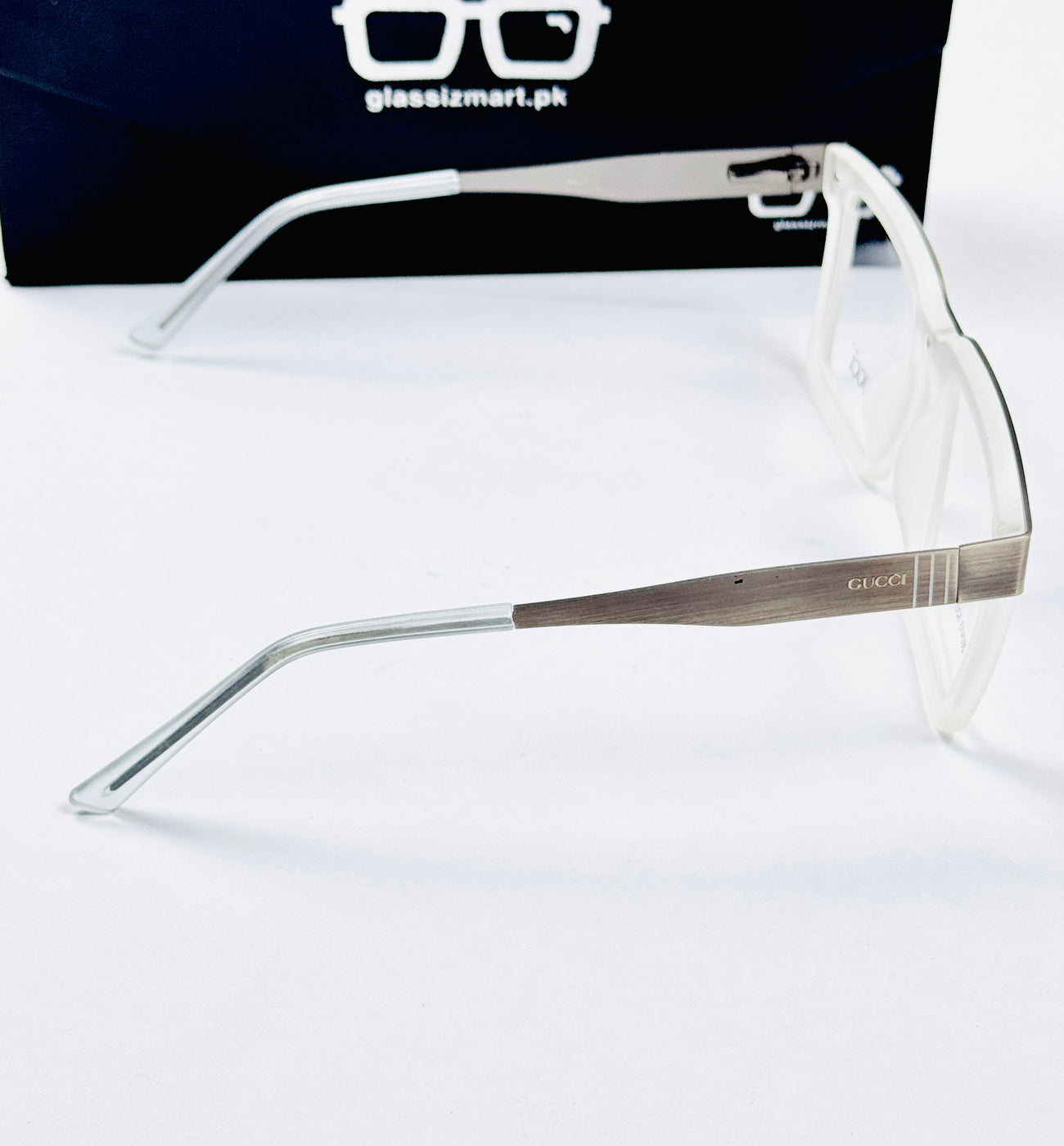 Gucci – 202413 – 52 - Silver White – Metal - Acetate  – Optics - Unisex