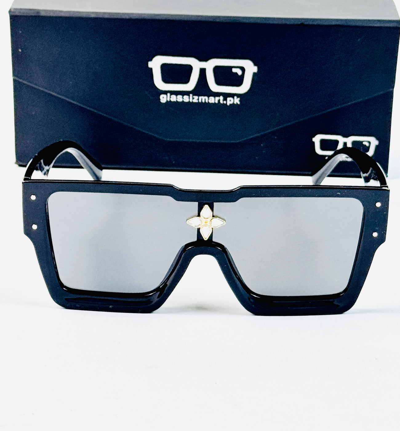 Louis Vuitton – 1578 - 99 – Black – Acetate - Sunglasses – Unisex
