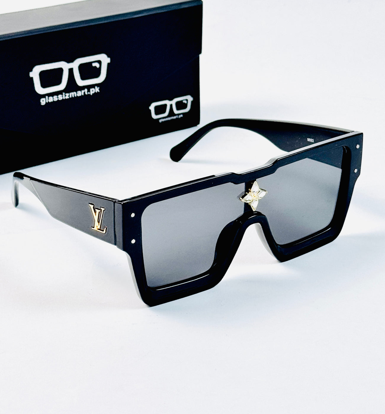 Louis Vuitton – 1578 - 99 – Black – Acetate - Sunglasses – Unisex