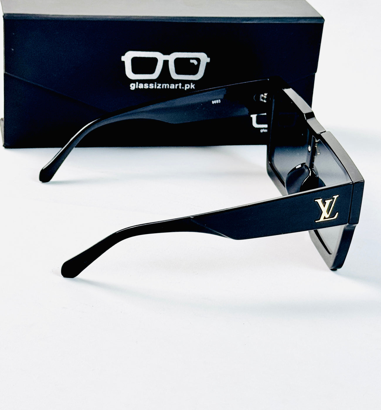 Louis Vuitton – 1578 - 99 – Black – Acetate - Sunglasses – Unisex