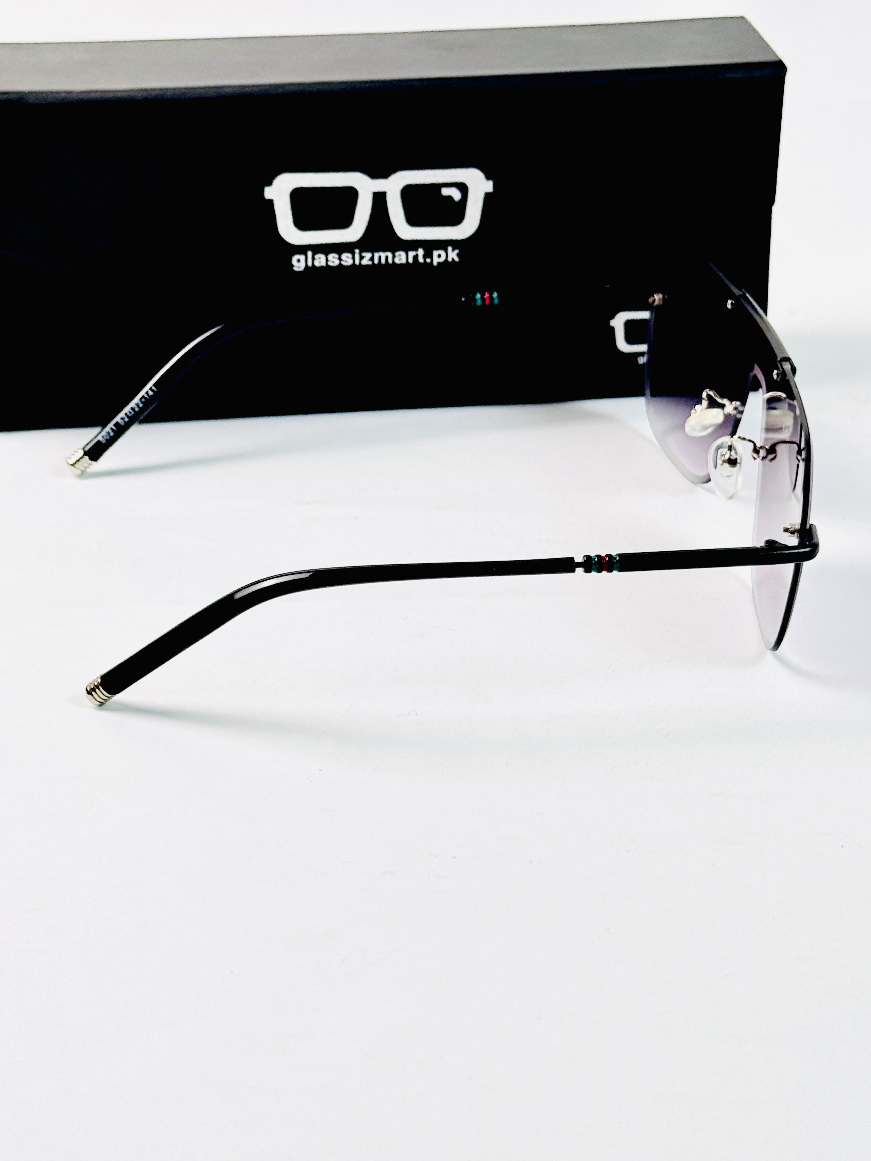 Gucci – 5021 – 52 – Black Gradient – Metal – Sunglasses – Unisex