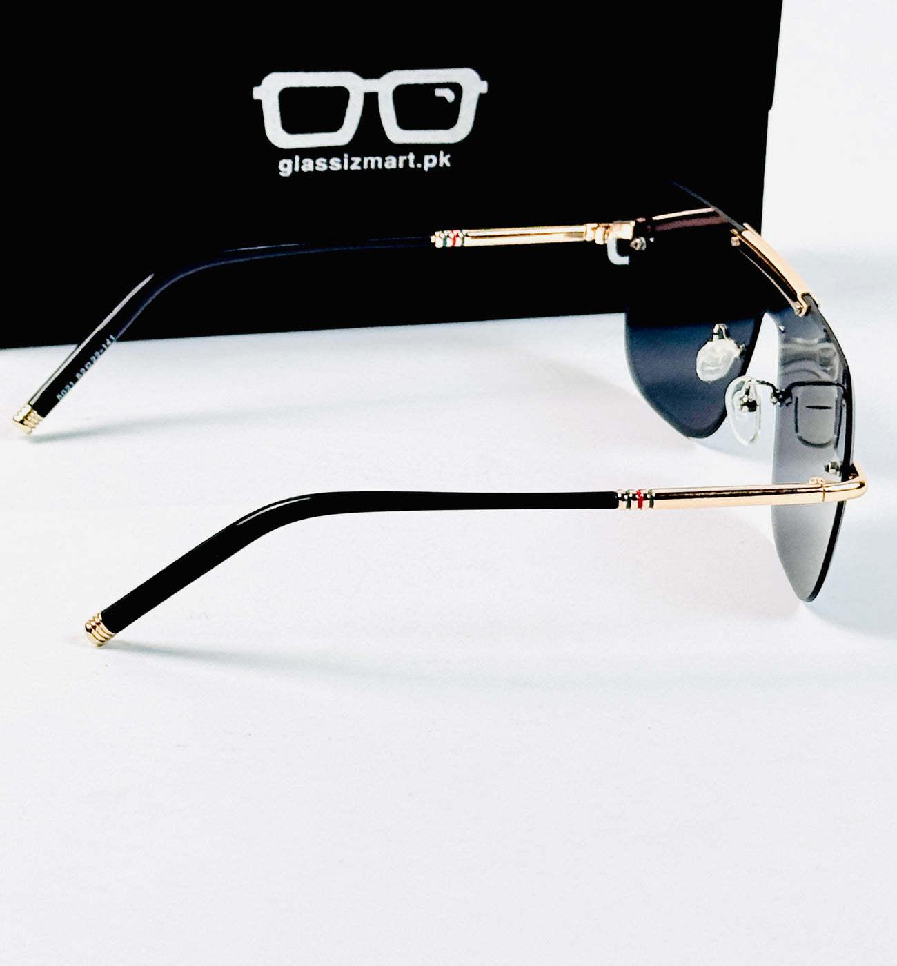 Gucci – 5021 – 52 – Black – Metal – Sunglasses – Unisex