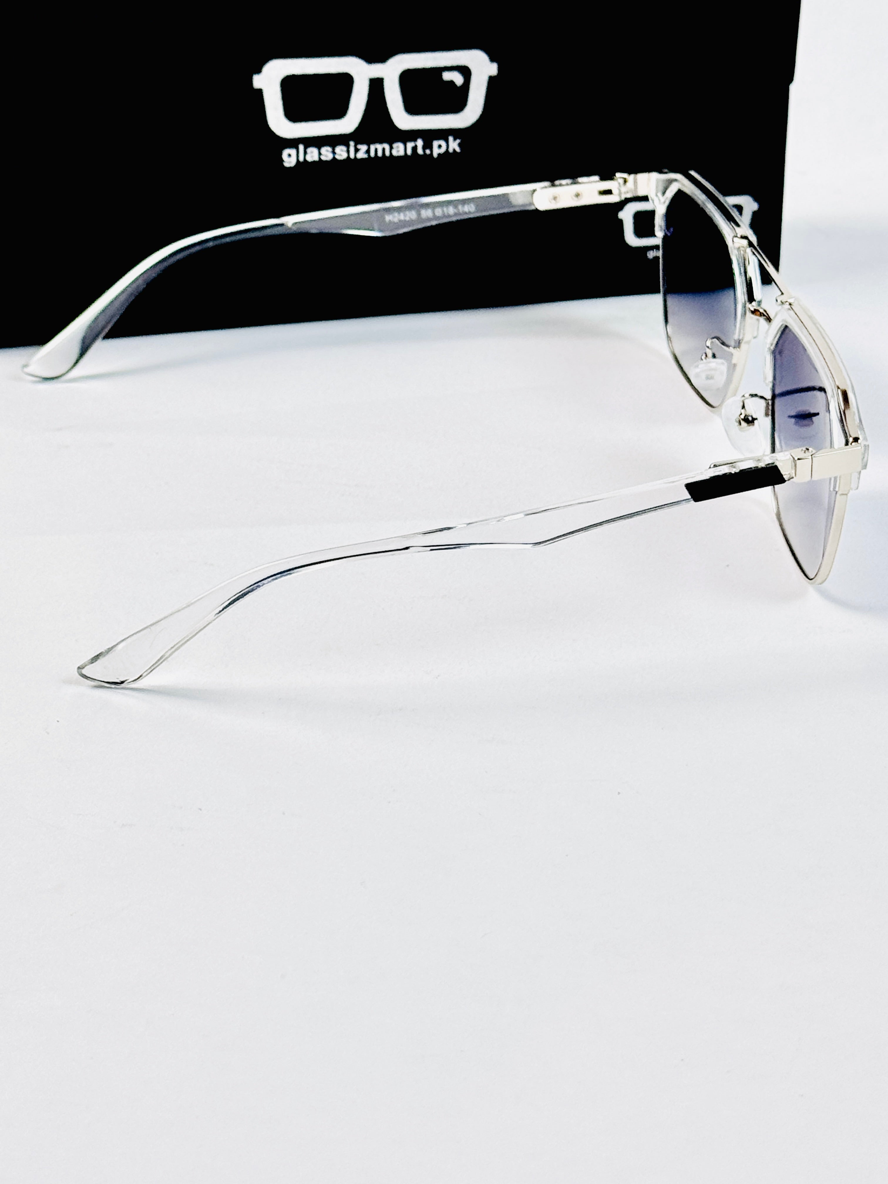 Ferragamo – 2420 – 56 – Silver Blue –- Metal – Sunglasses – Unisex