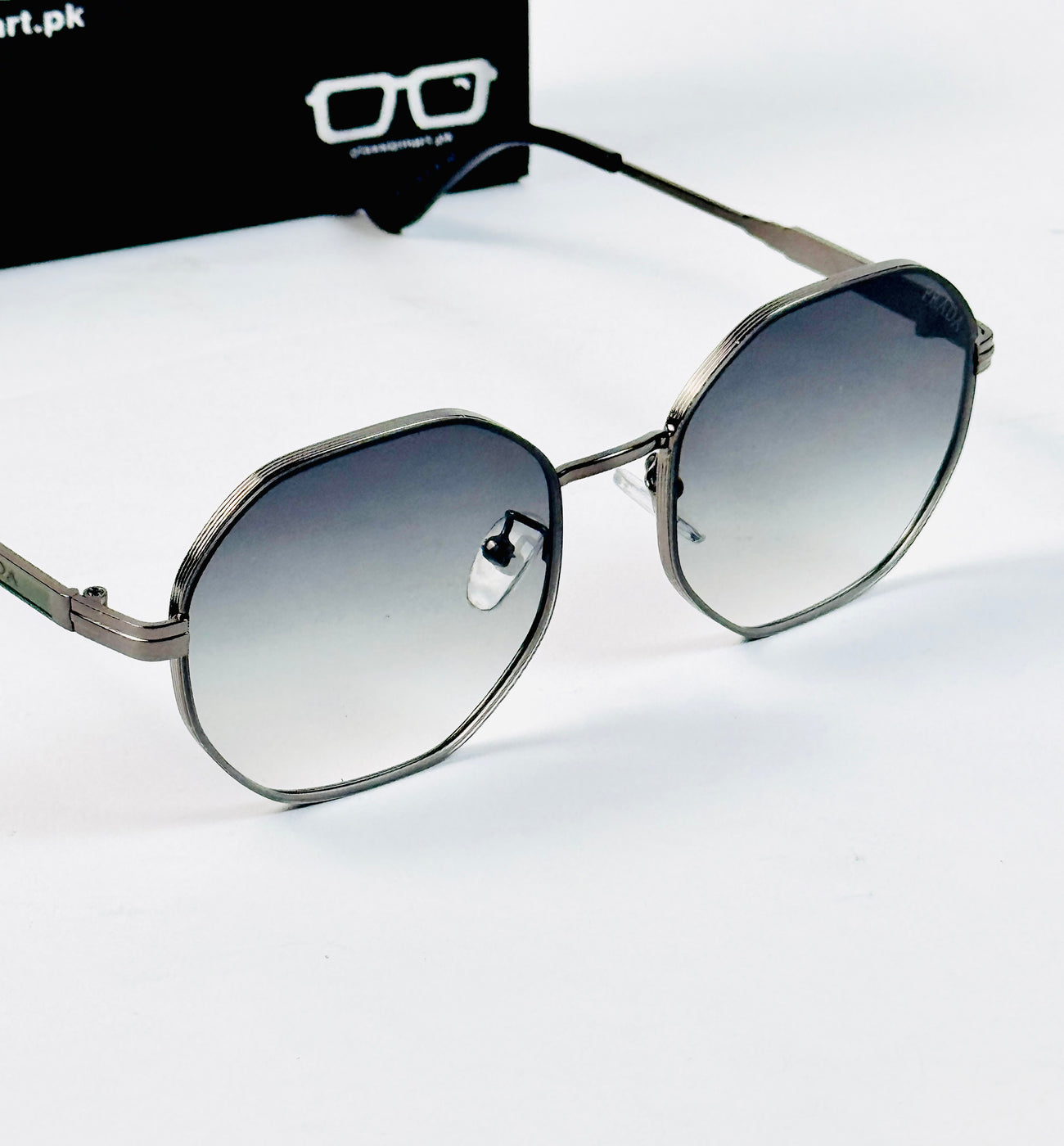 Prada – 410 – 56 – Green Gradient – Metal – Sunglasses – Unisex