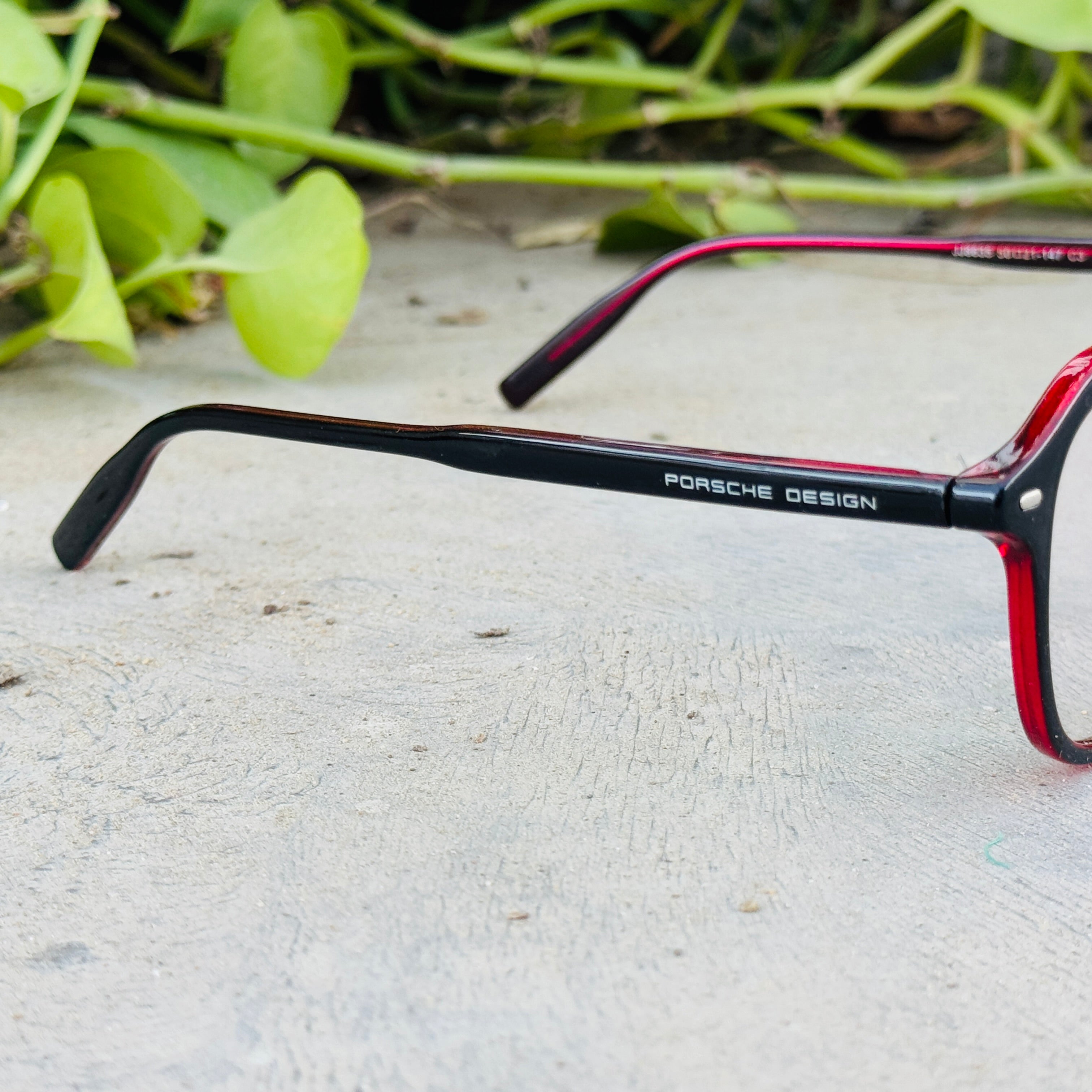 Porsche – 8635 – 50 - Black Red – Acetate - Optics – Unisex