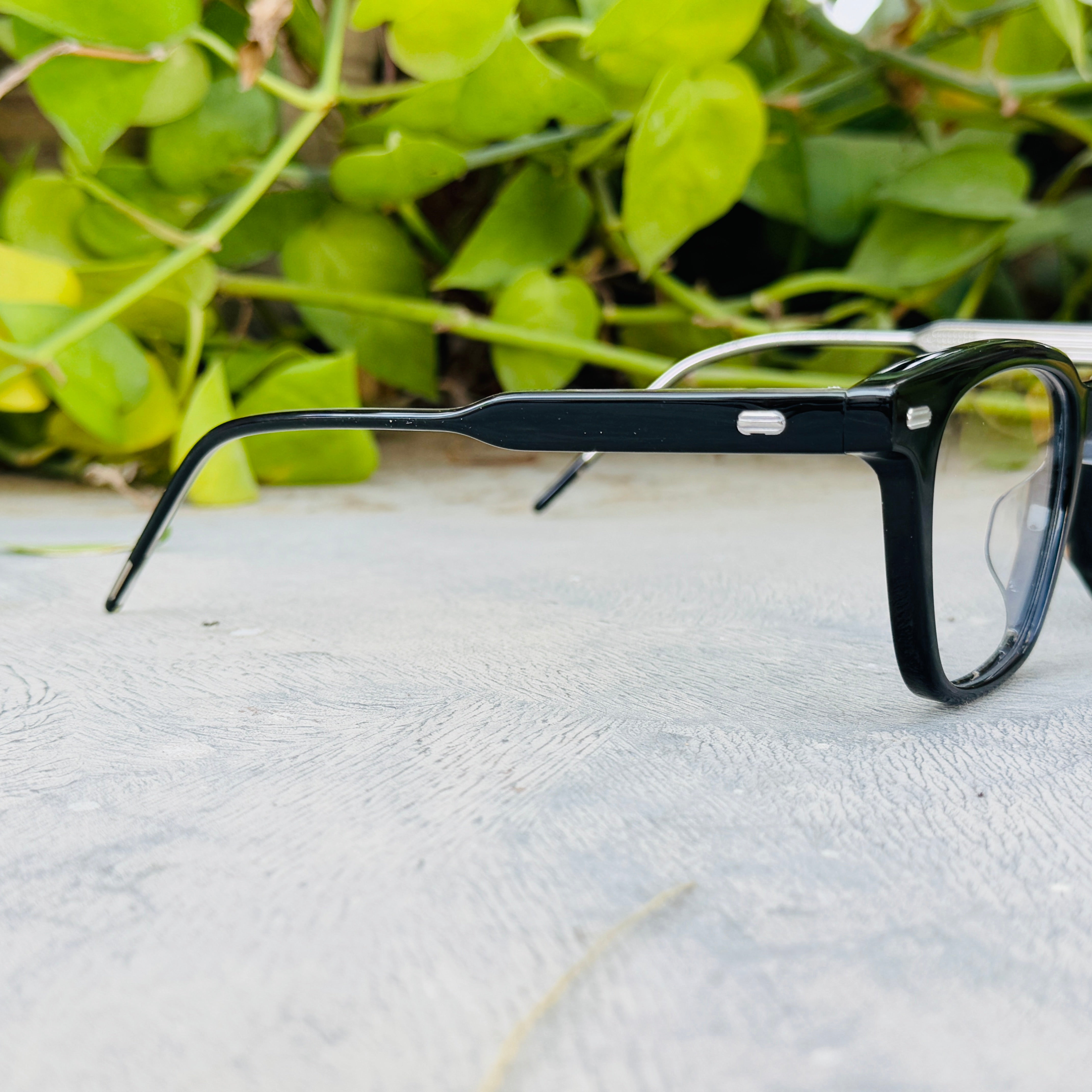Gentle Monster – 01 – 52 – Black – Acetate - Optics – Unisex - Premium (Original)
