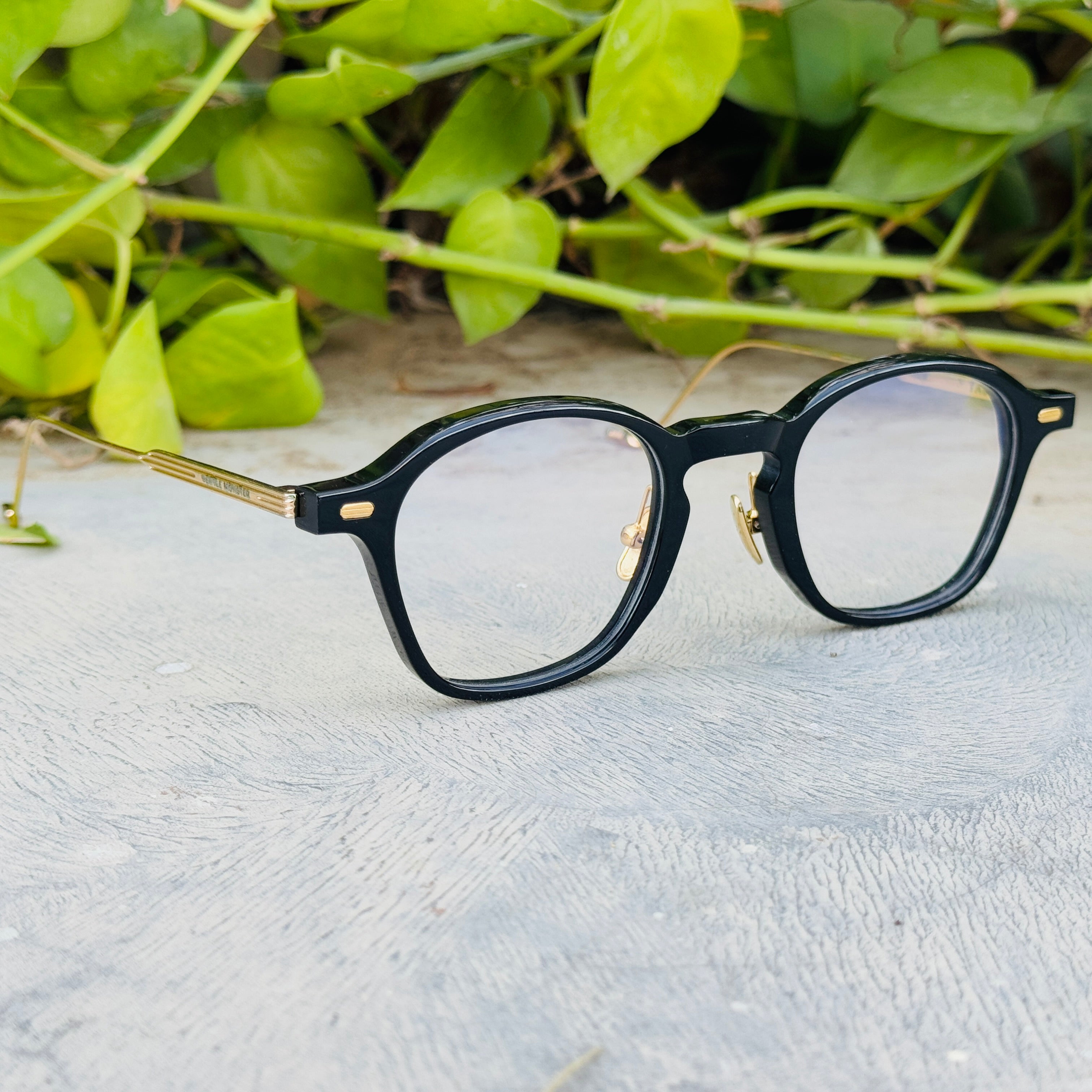 Gentle Monster – 032 – 47 – Golden Black – Acetate – Metal - Optics – Unisex - Premium (Original)