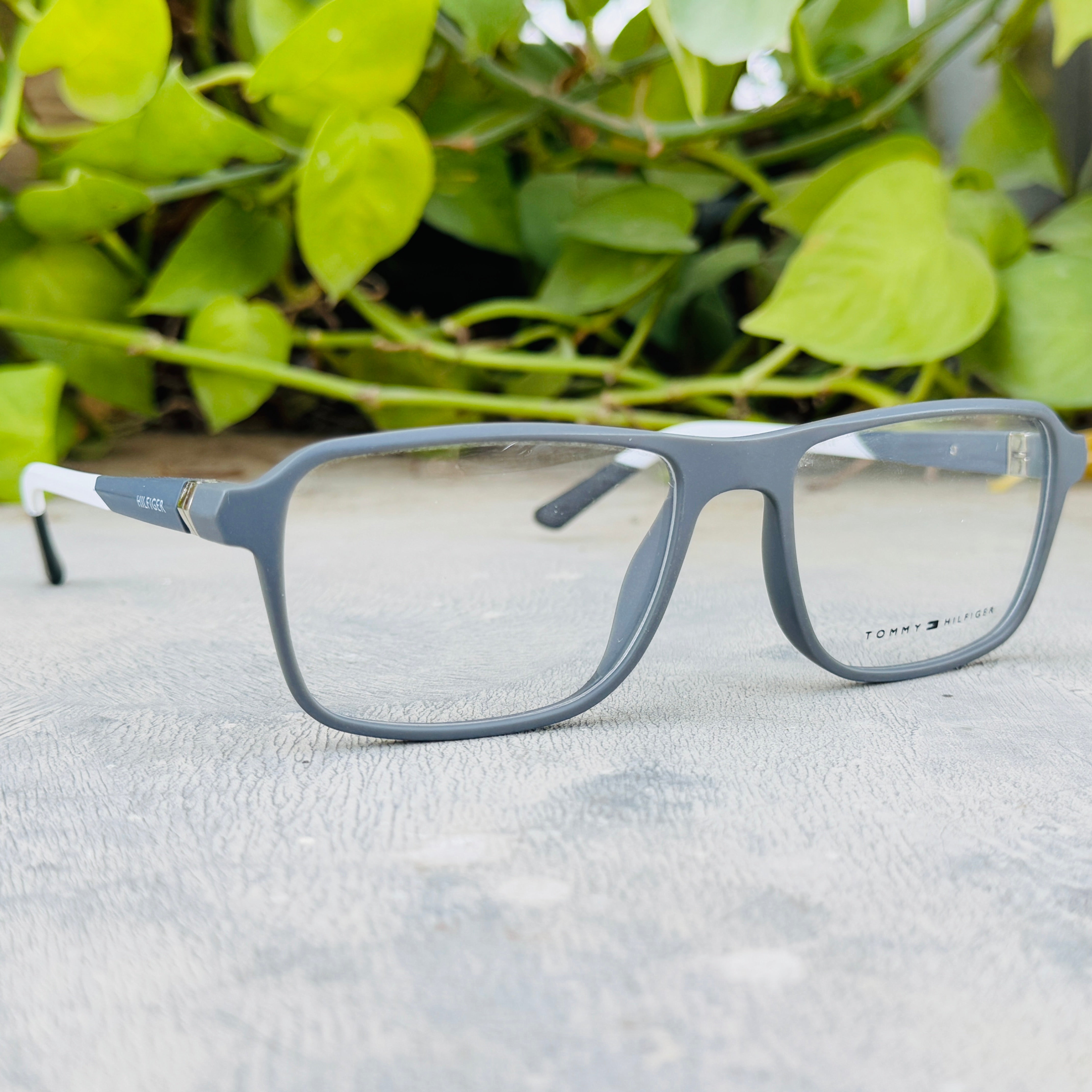 Tommy Hilfiger – 3092 – 55 – Grey –  Acetate - Optics – Unisex - Premium