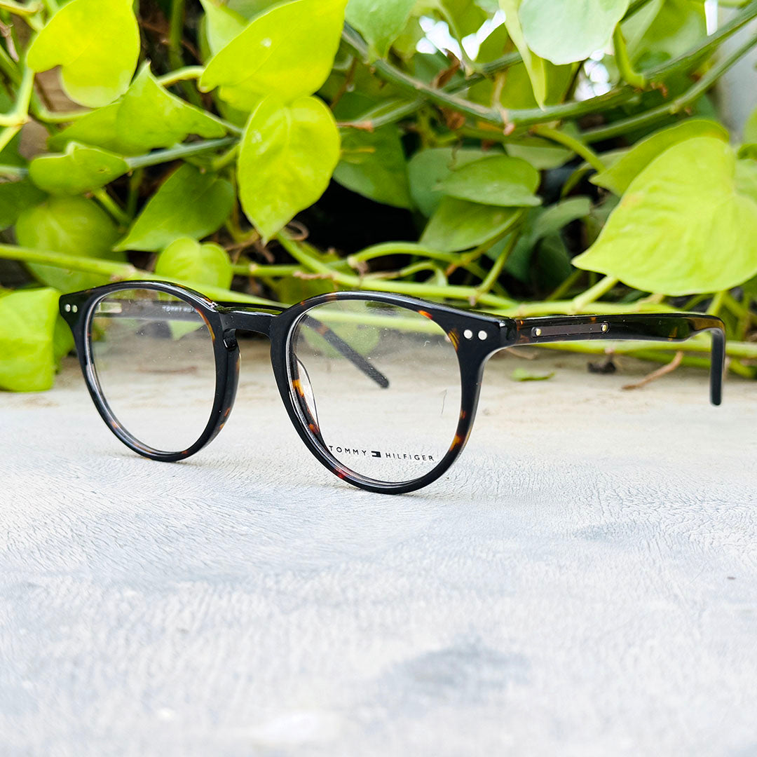 Tommy Hilfiger – 1733 – 49 – Tortoise –  Acetate - Optics – Unisex - Premium