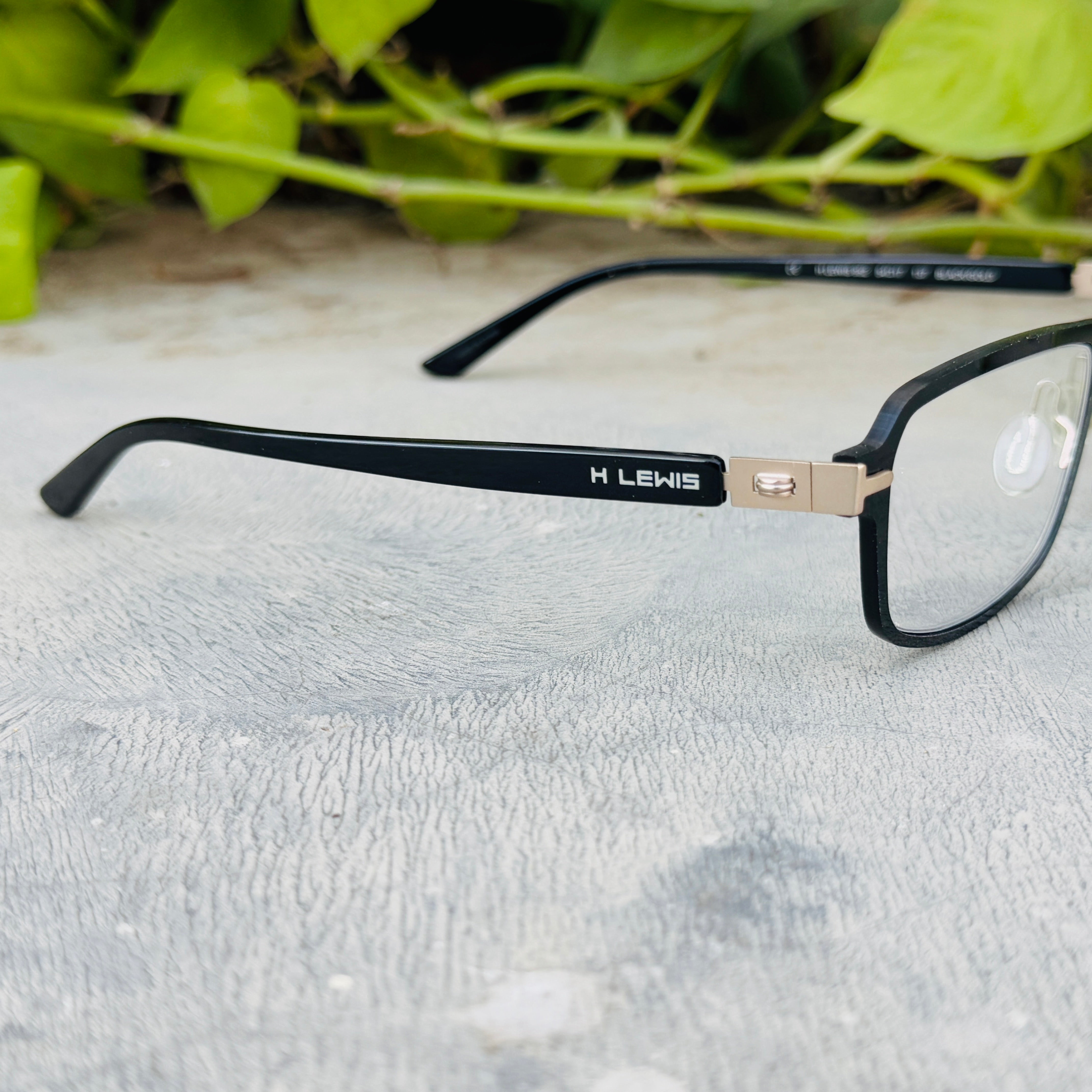 H Lewis – 952 – 54 – Black Gold –  Acetate - Optics – Unisex - Premium