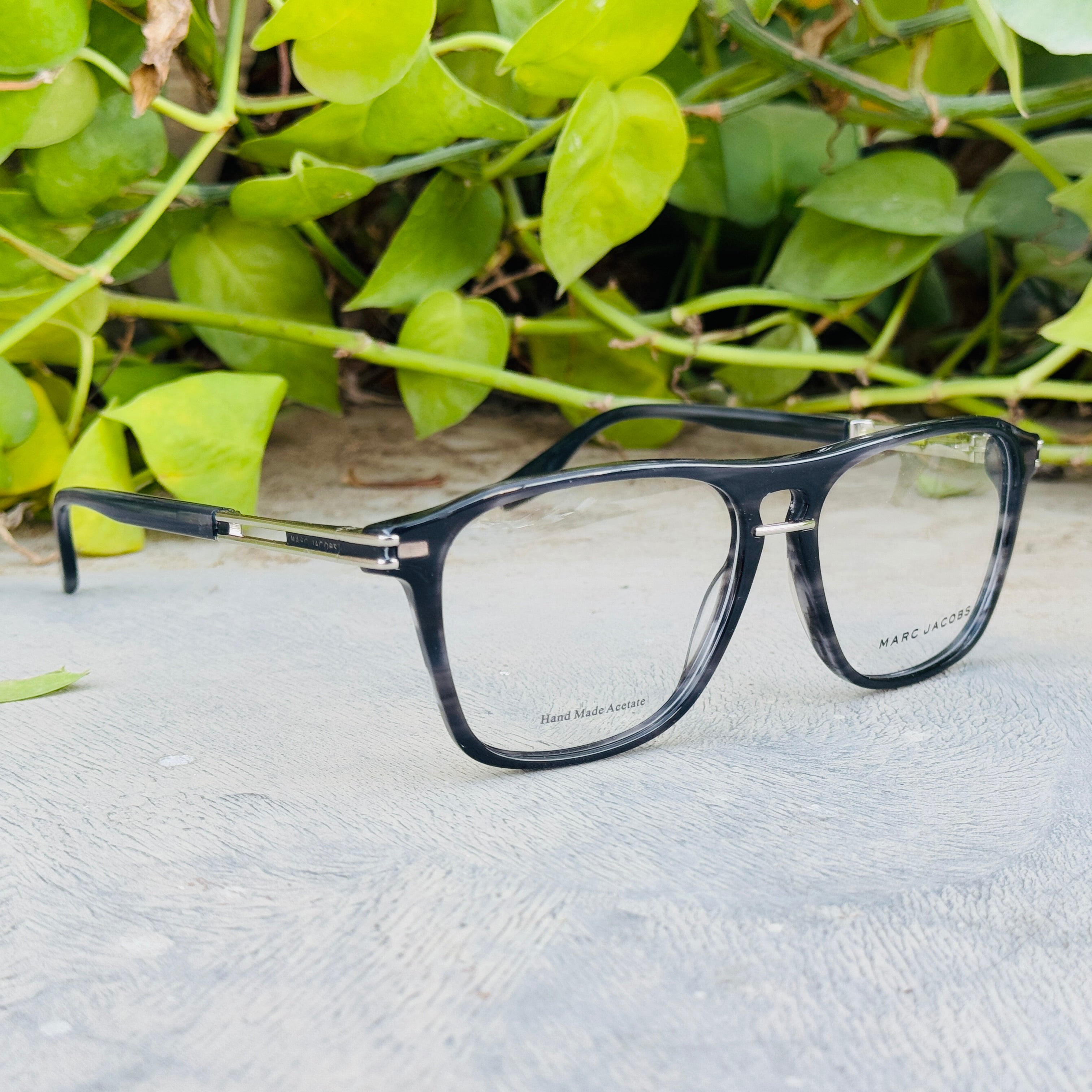 Marc Jacobs – 9748 – 52 – Black Textured Green – Acetate - Optics – Unisex - Attachments
