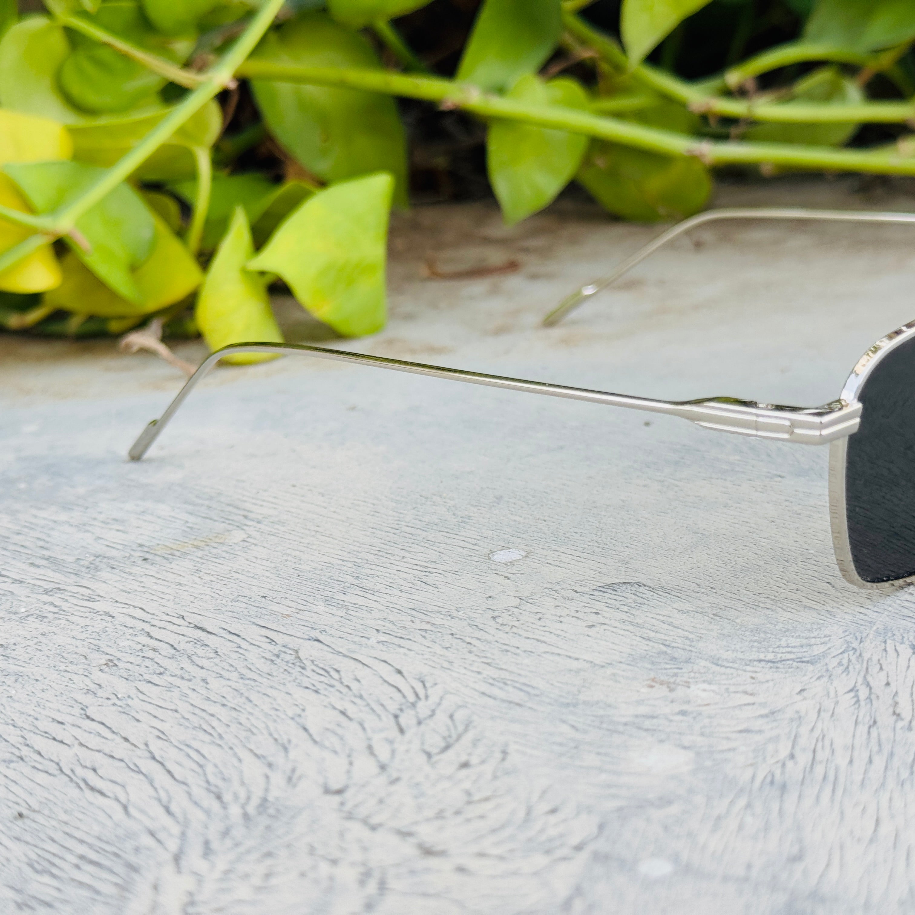 Gentle Monster – 031 – 54 – Silver Black – Metal - Sunglasses – Unisex - Premium (Original)