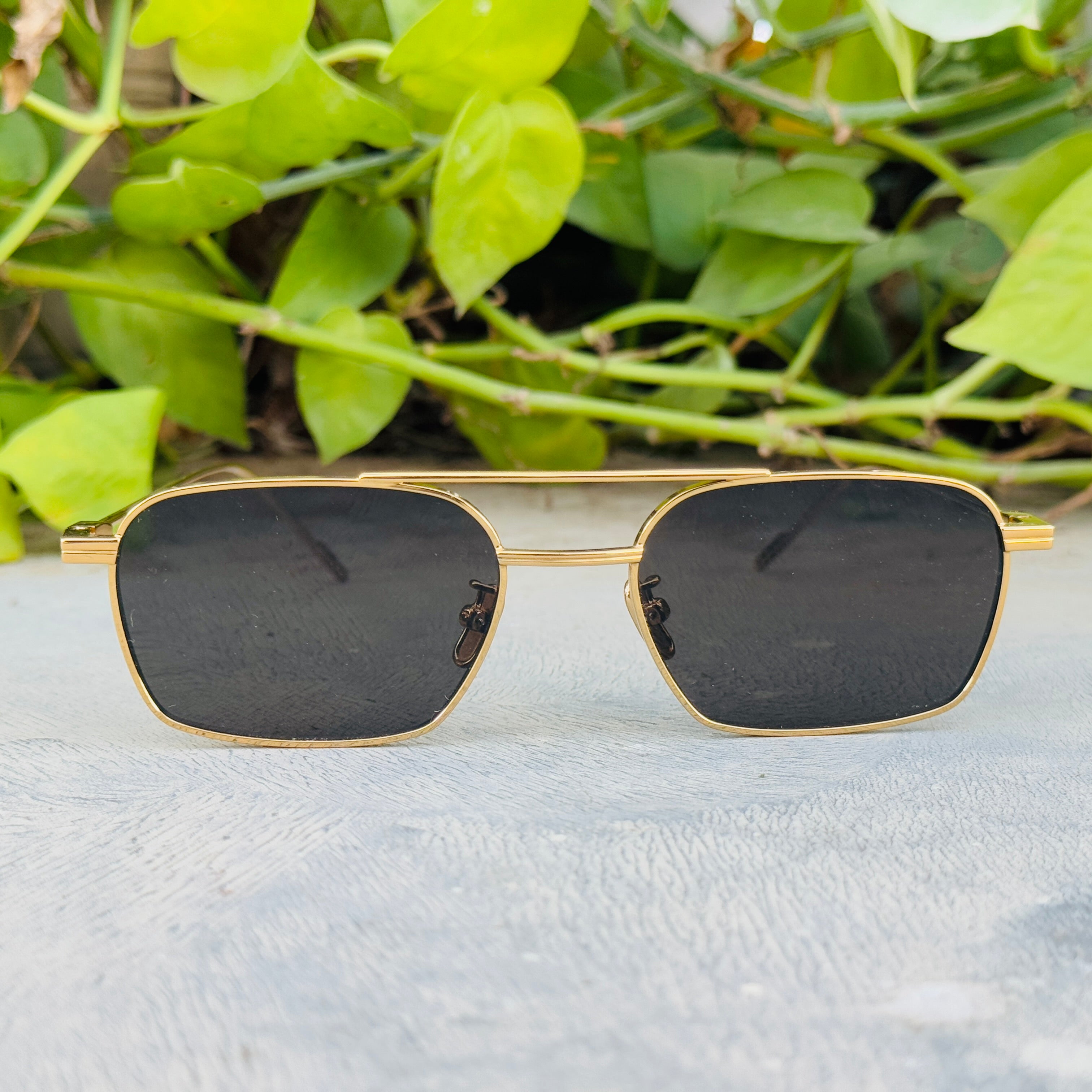 Gentle Monster – 031 – 54 – Golden Black – Metal - Sunglasses – Unisex - Premium (Original)