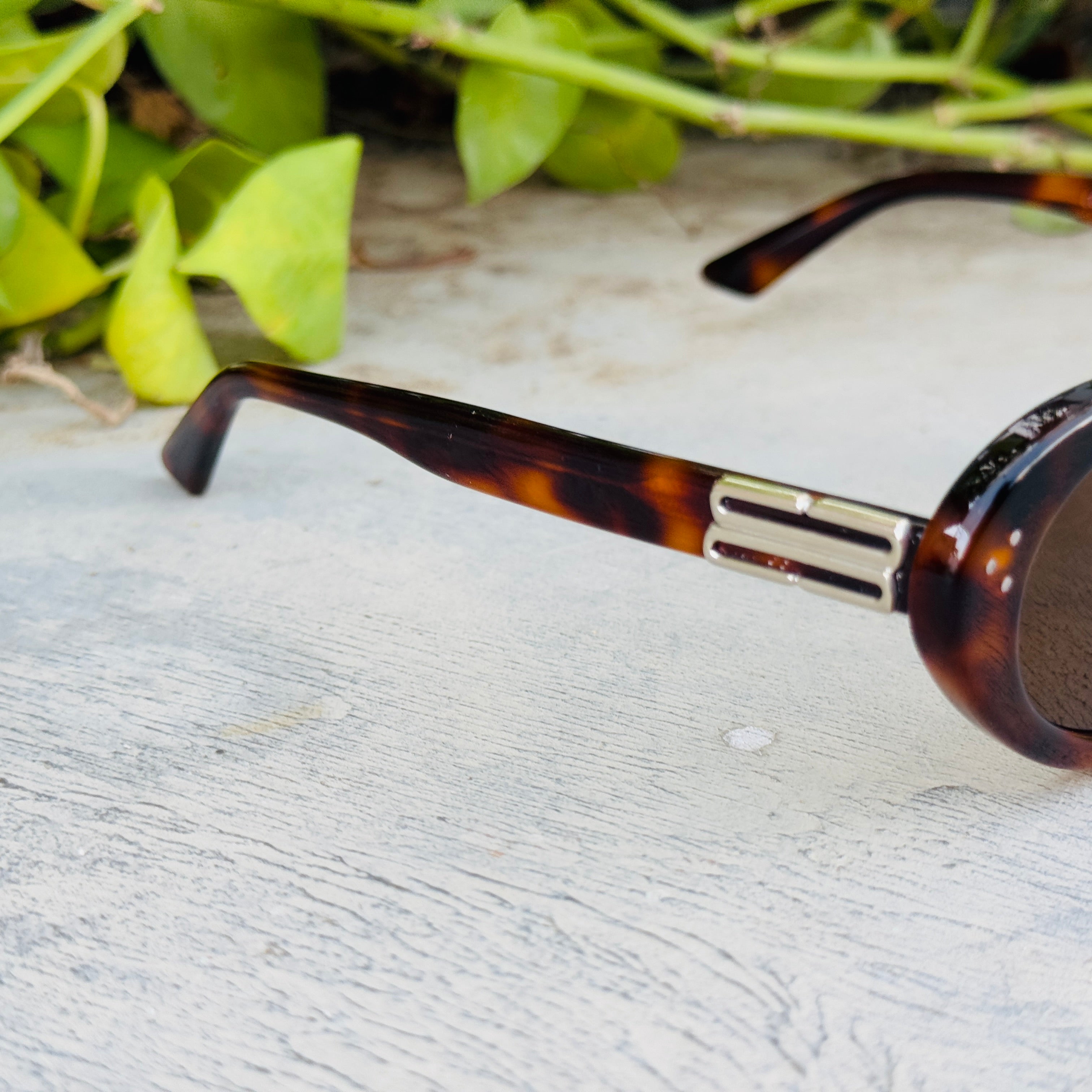 Gentle Monster – T1 – 54 – Tortoise – Acetate - Sunglasses – Ladies - Premium
