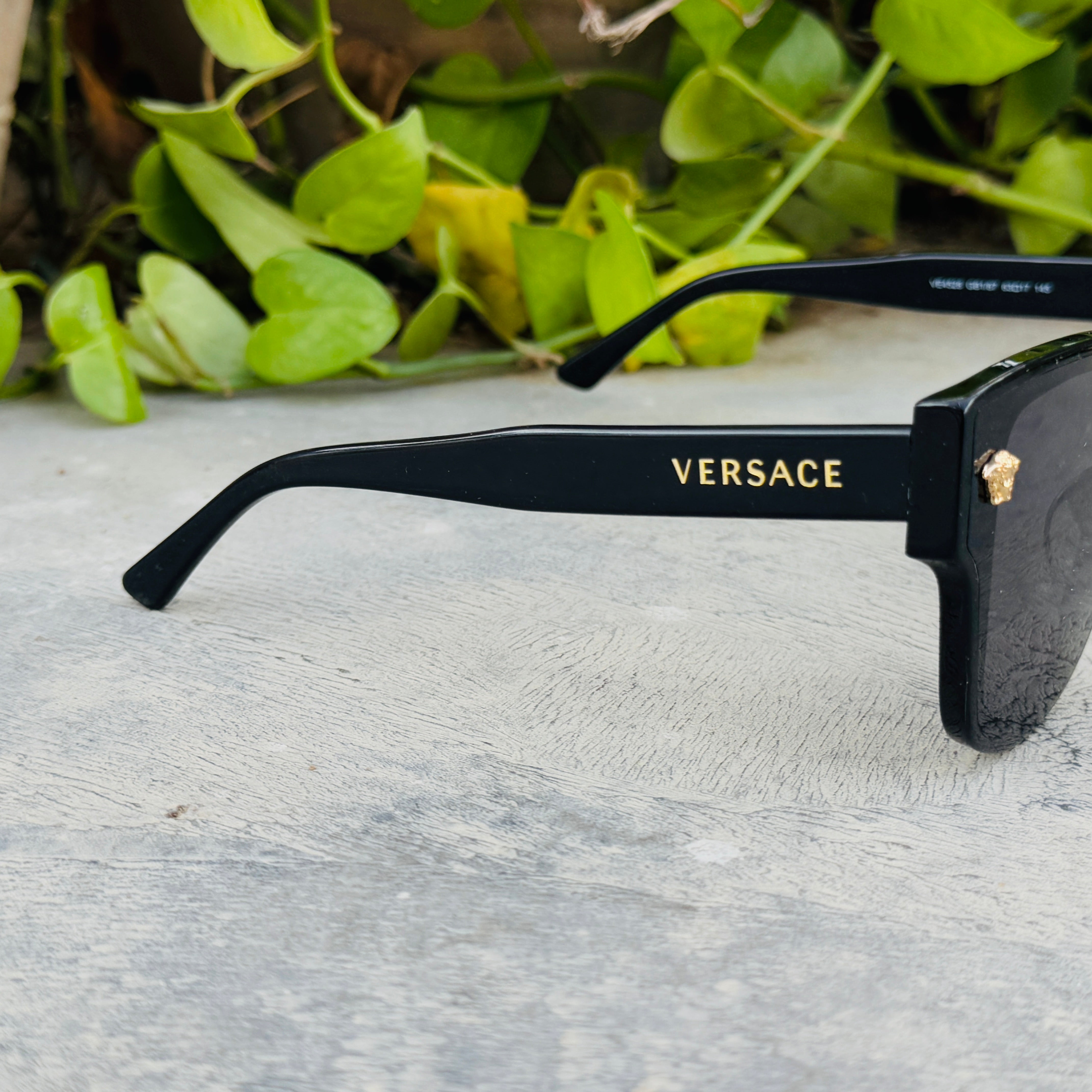 Versace – 4528 - 53 – Black – Acetate - Sunglasses – Ladies - Premium