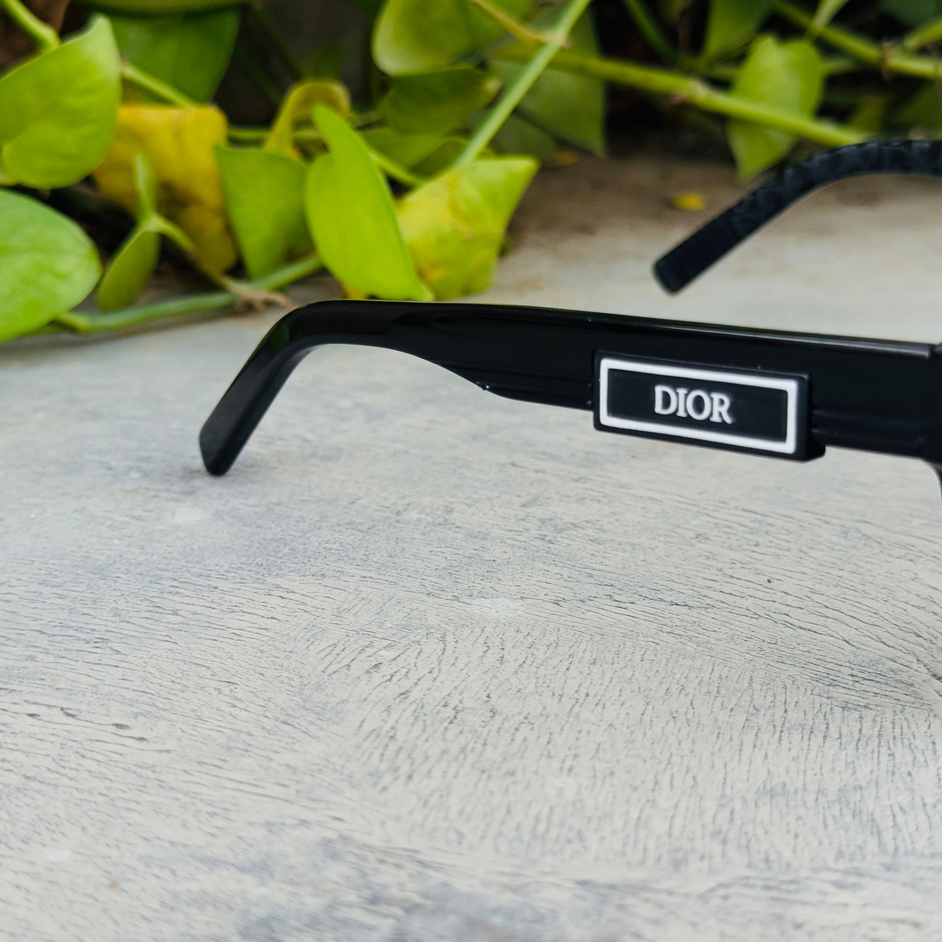 Dior – 823 - 53 – Black – Acetate - Sunglasses – Unisex - Premium