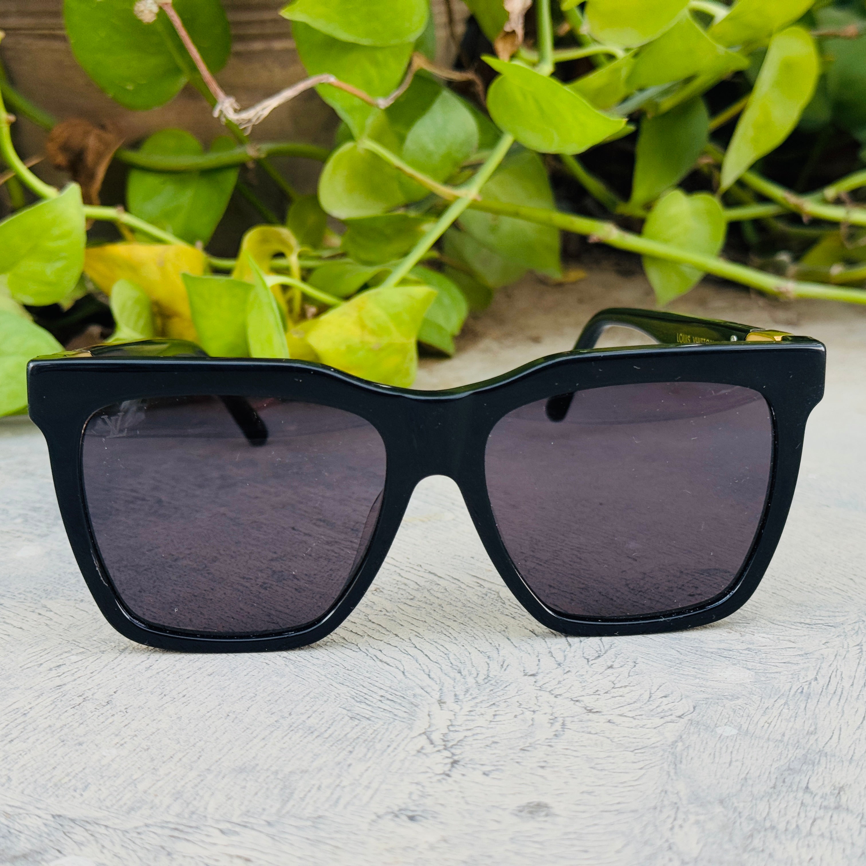 Louis Vuitton – 247 - 57 – Black – Acetate - Sunglasses – Ladies - Premium