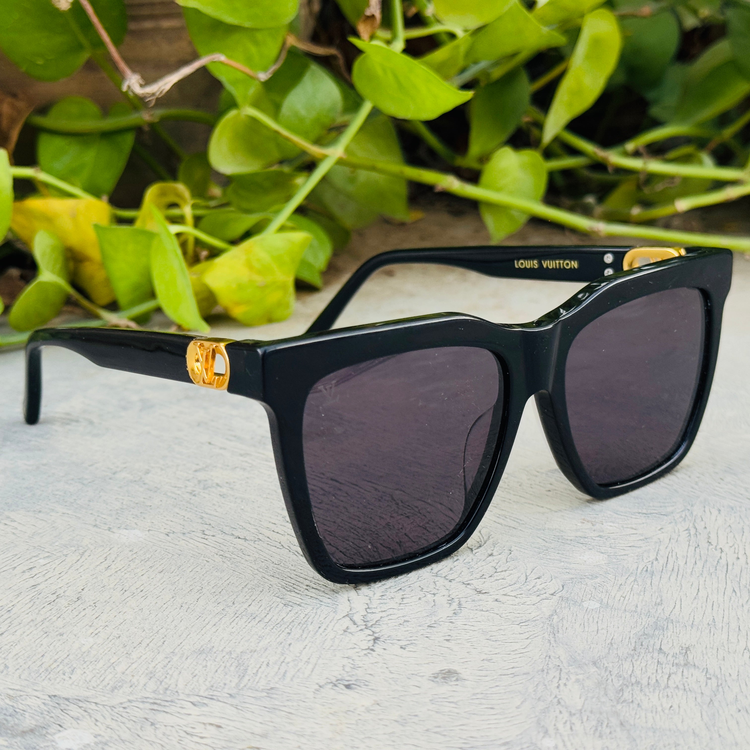 Louis Vuitton – 247 - 57 – Black – Acetate - Sunglasses – Ladies - Premium