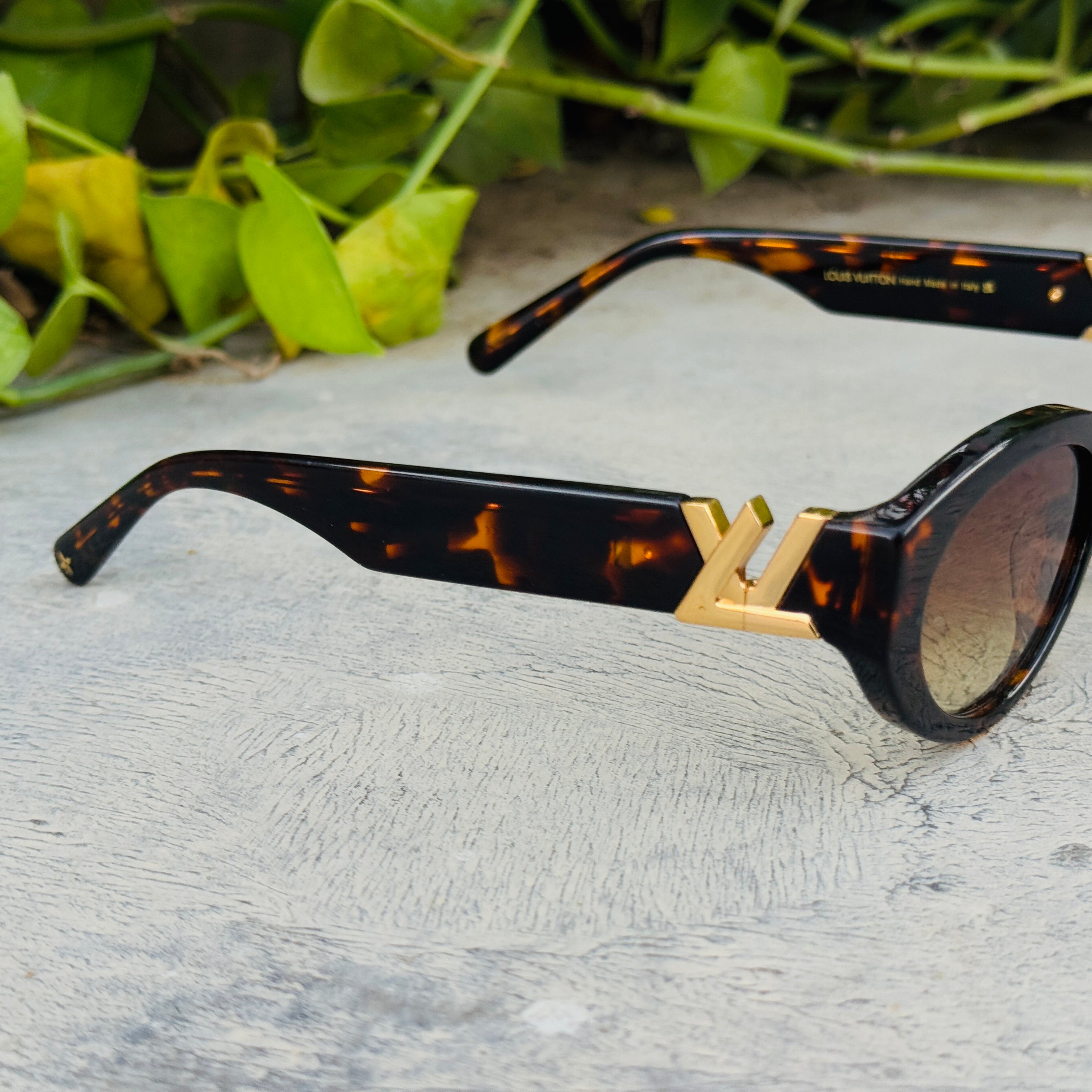 Louis Vuitton – 2427 - 54 – Tortoise – Acetate - Sunglasses – Unisex - Premium