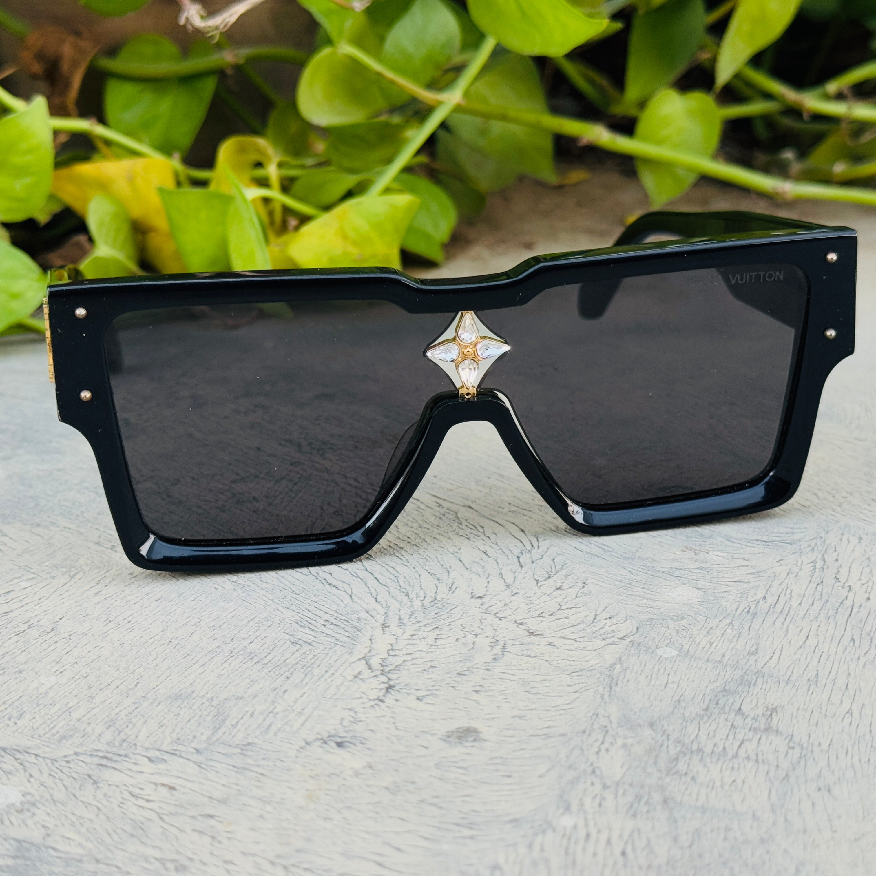 Louis Vuitton – 1578 - 99 – Black – Acetate - Sunglasses – Unisex - Premium