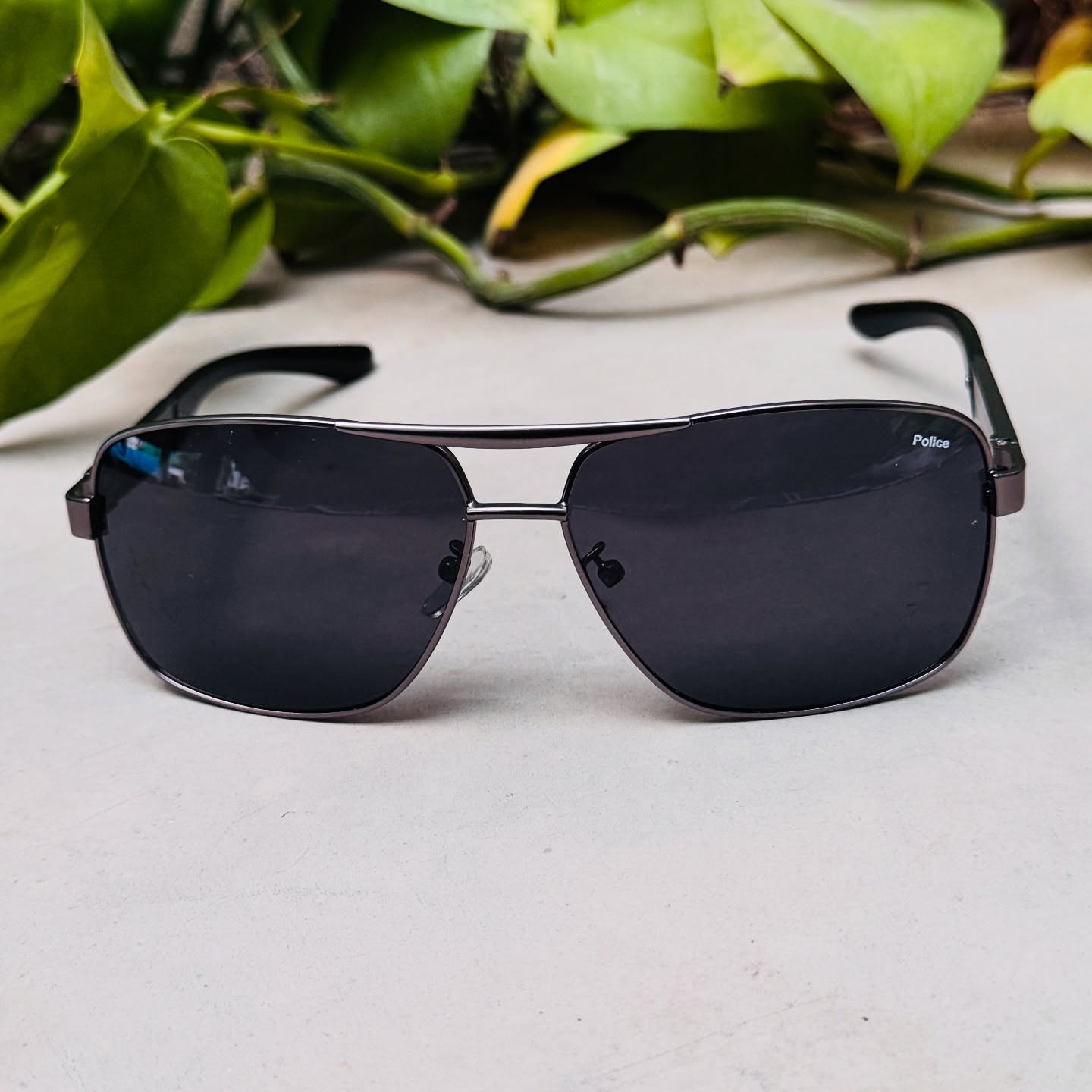 Police – 4076 – 56 – Black – Metal – Sunglasses – Unisex