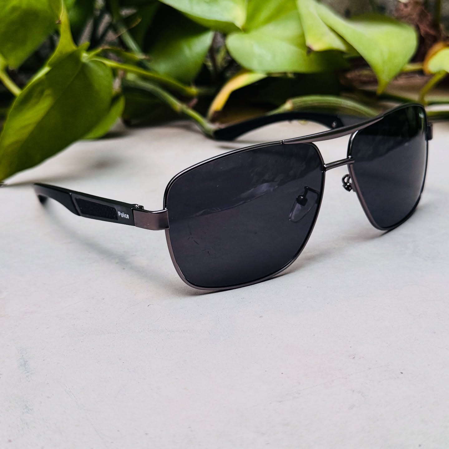 Police – 4076 – 56 – Black – Metal – Sunglasses – Unisex