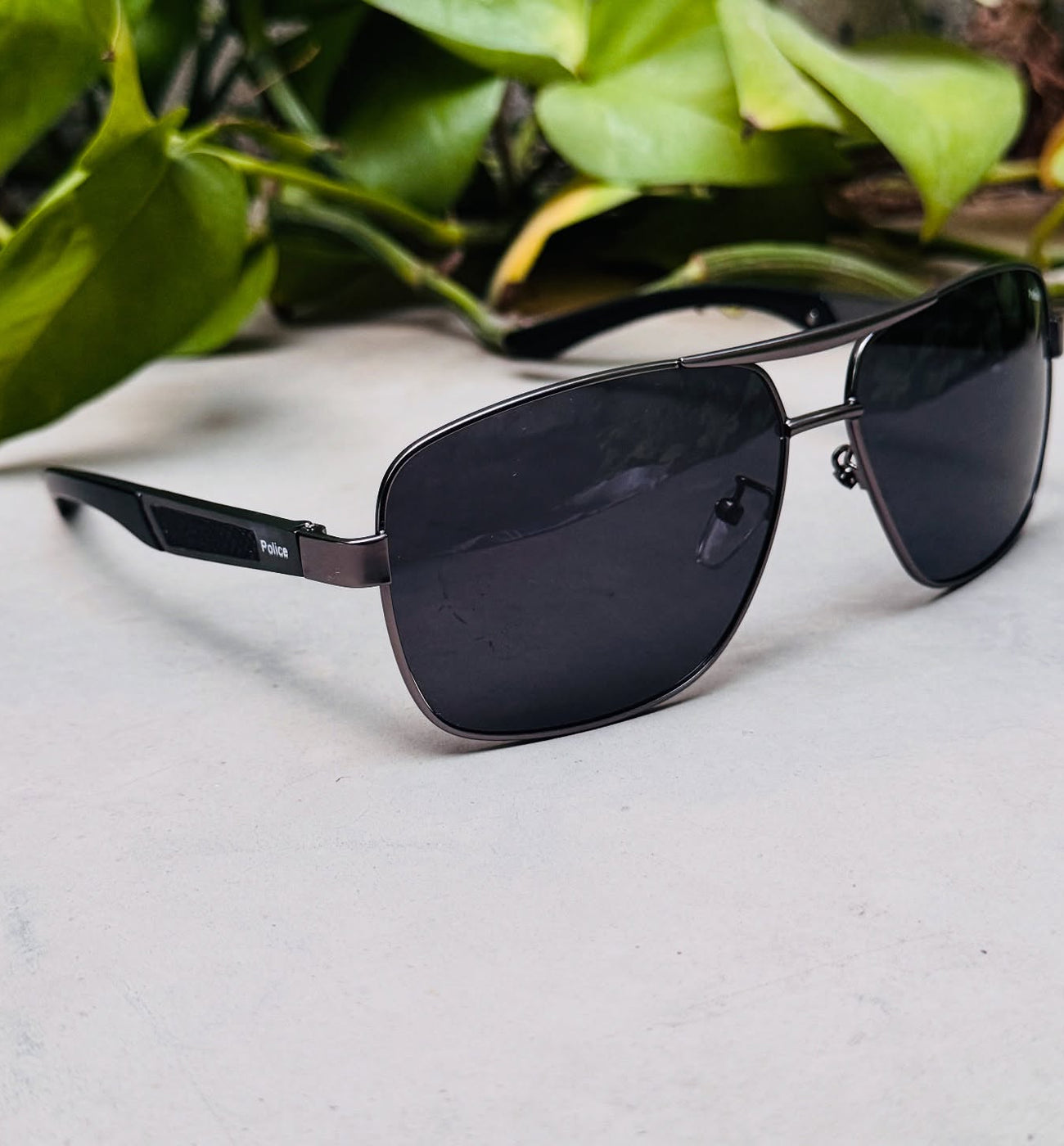 Police – 4076 – 56 – Black – Metal – Sunglasses – Unisex