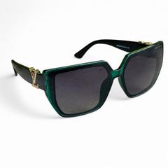 Louis Vuitton – 22324 –62 – Green Black – Acetate – Sunglasses – Ladies