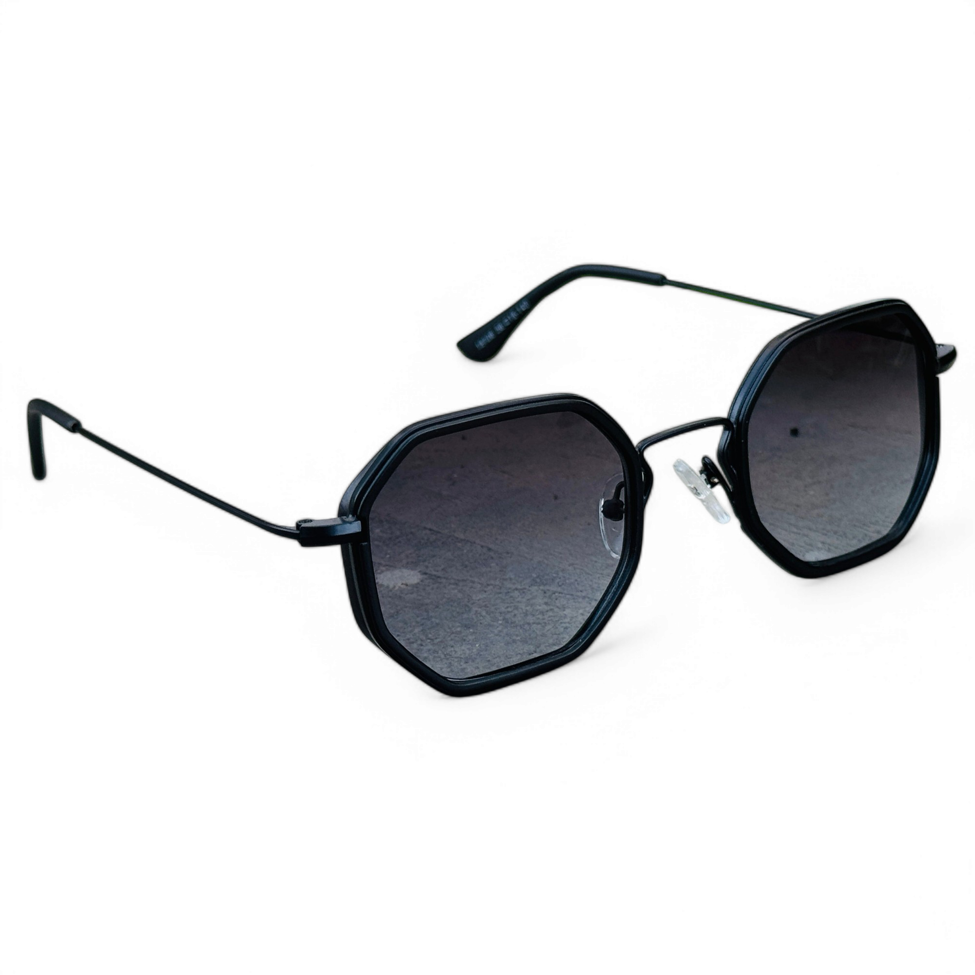 Police – 19106 – 58 – Black Gradient – Metal – Sunglasses – Unisex